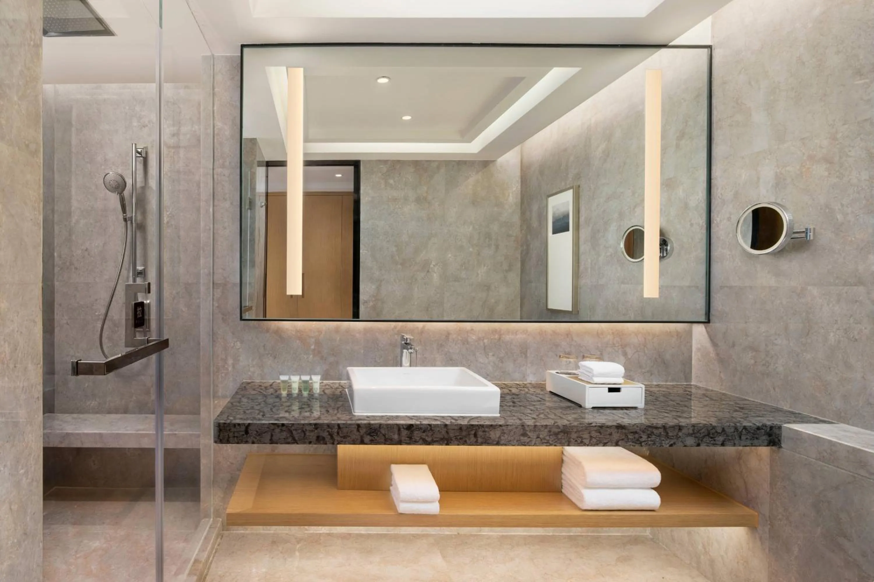 Bathroom in Courtyard by Marriott Hangzhou West