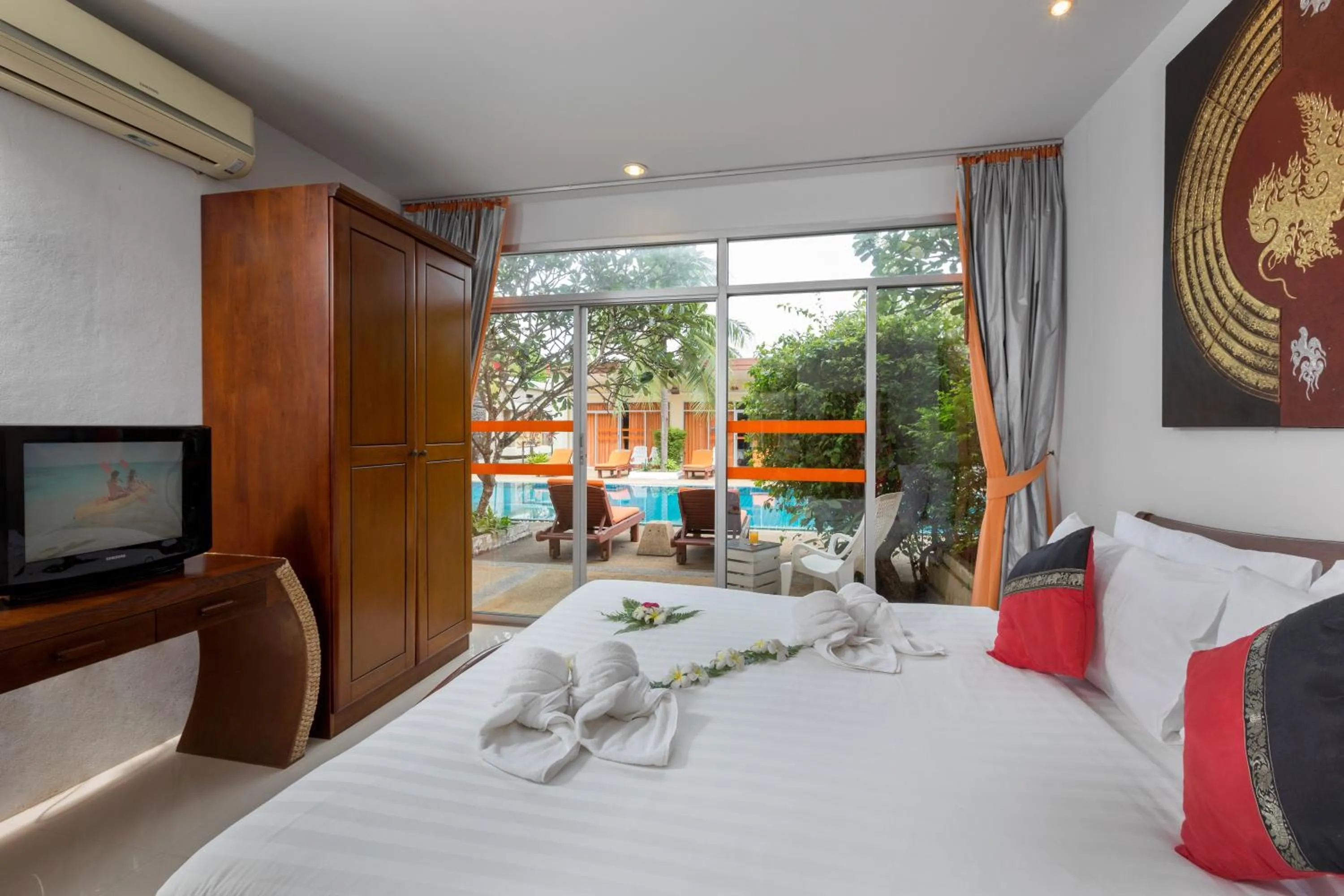 Bedroom, Bed in Phuket Sea Resort SHA Extra Plus