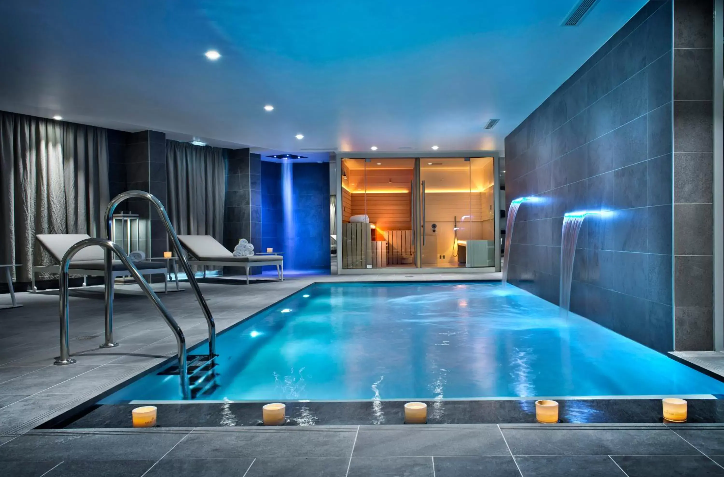 Hot Spring Bath, Swimming Pool in Golden Tulip Sophia Antipolis - Hotel & Spa