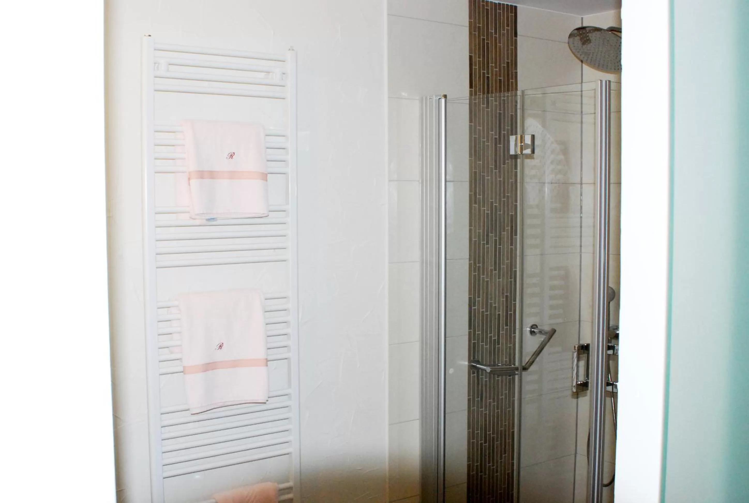 Shower in Rüter's Hotel & Restaurant