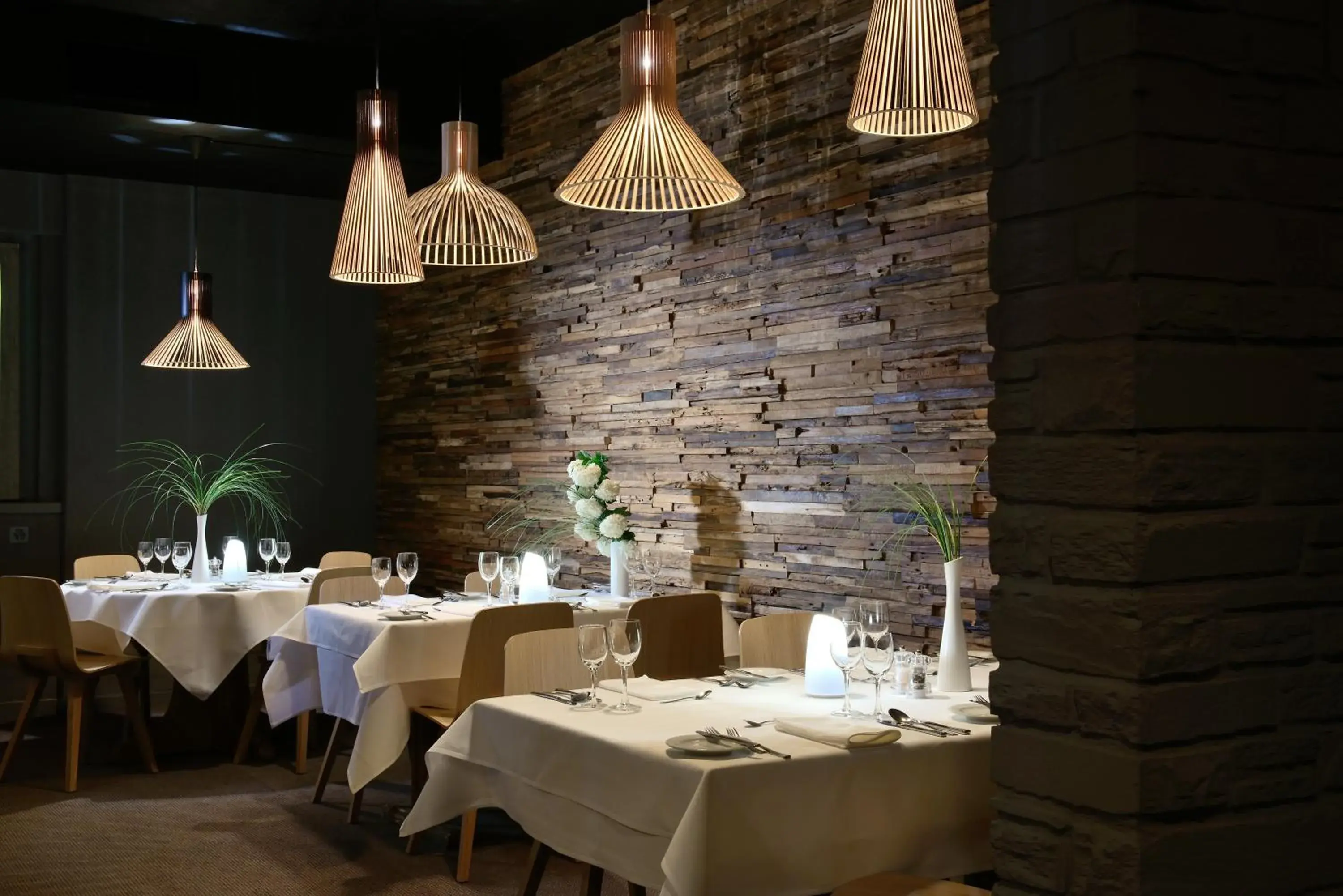 Restaurant/Places to Eat in Hotel Ambassador Zermatt