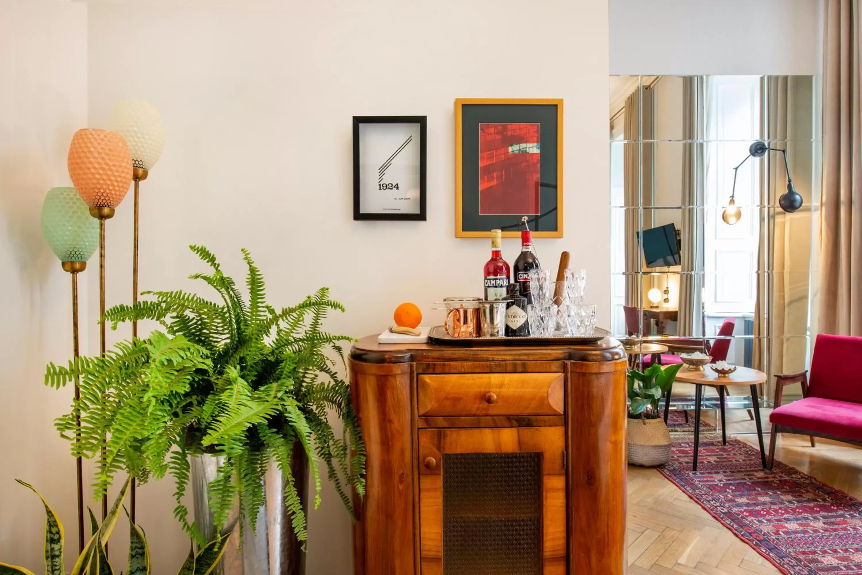 Luxury Suite with Balcony in Communal Hotel Sololaki Luxury Suite with Balcony in Communal Hotel Sololaki