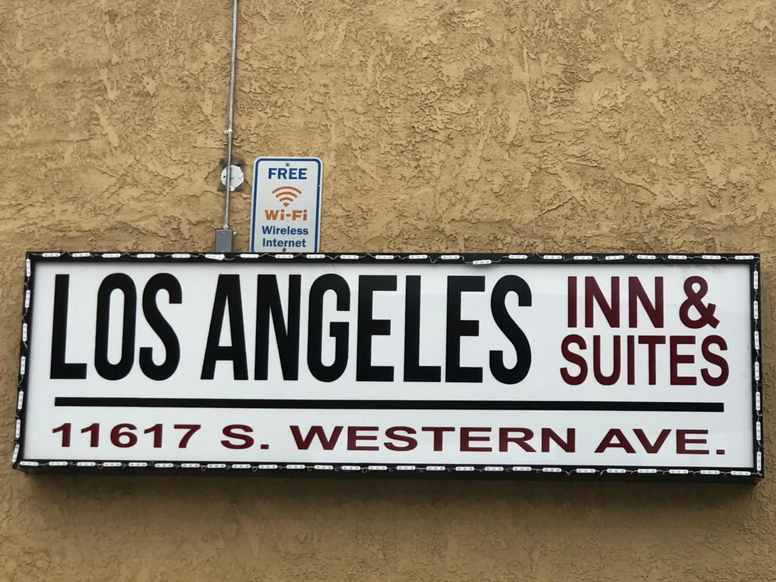 Los Angeles Inn & Suites - LAX