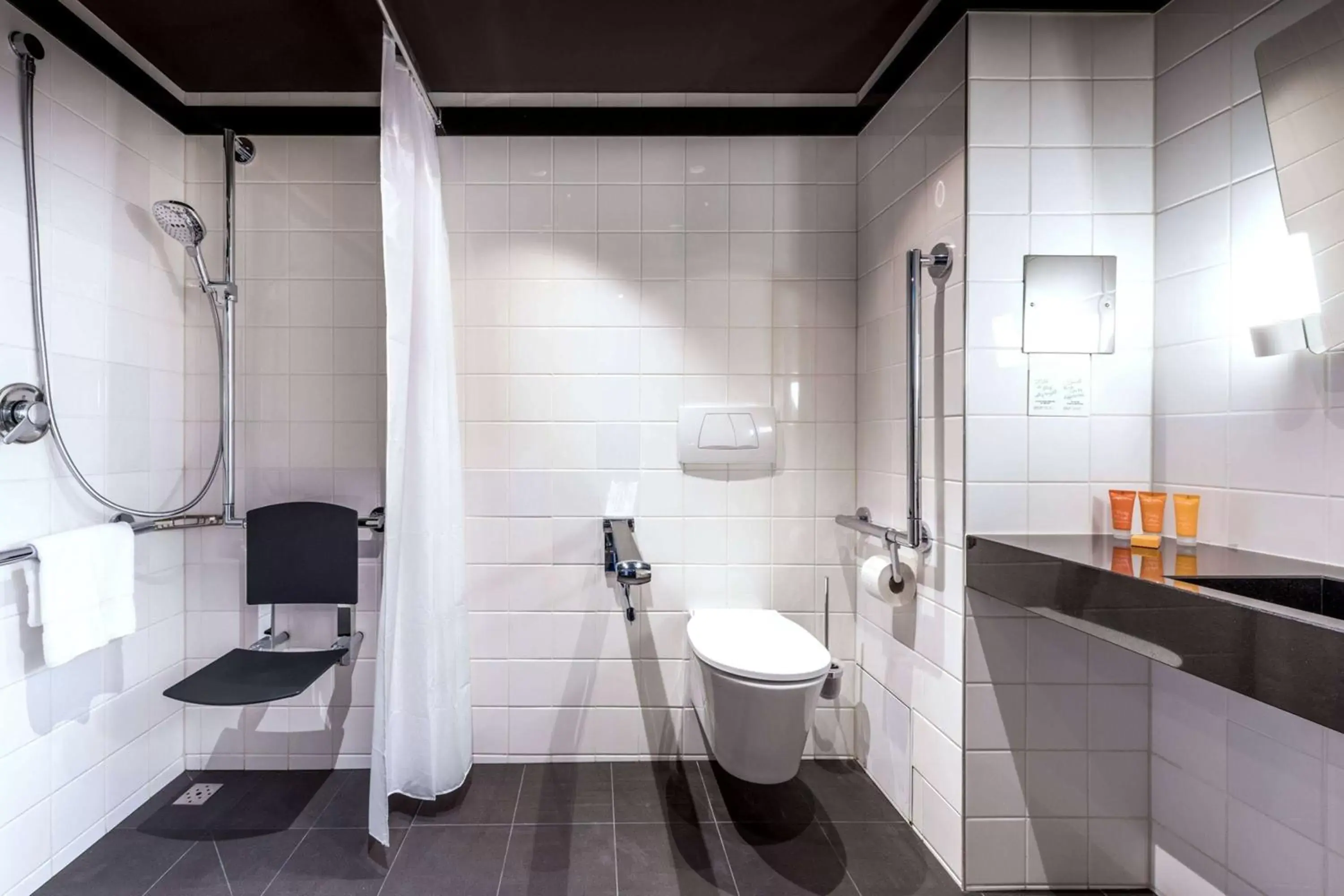 Bathroom in Vienna House by Wyndham Diplomat Prague