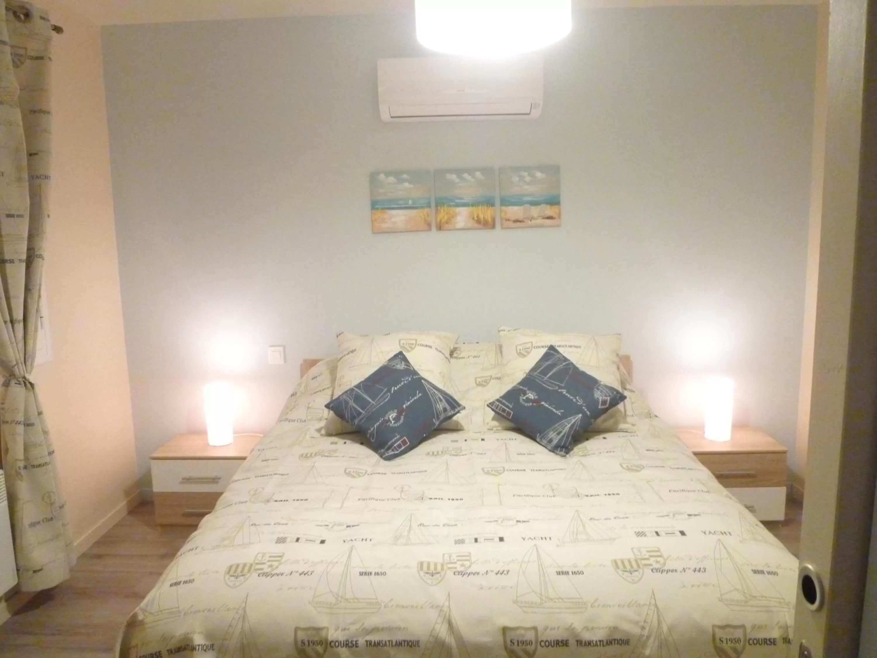 Bed in Chez Augustin