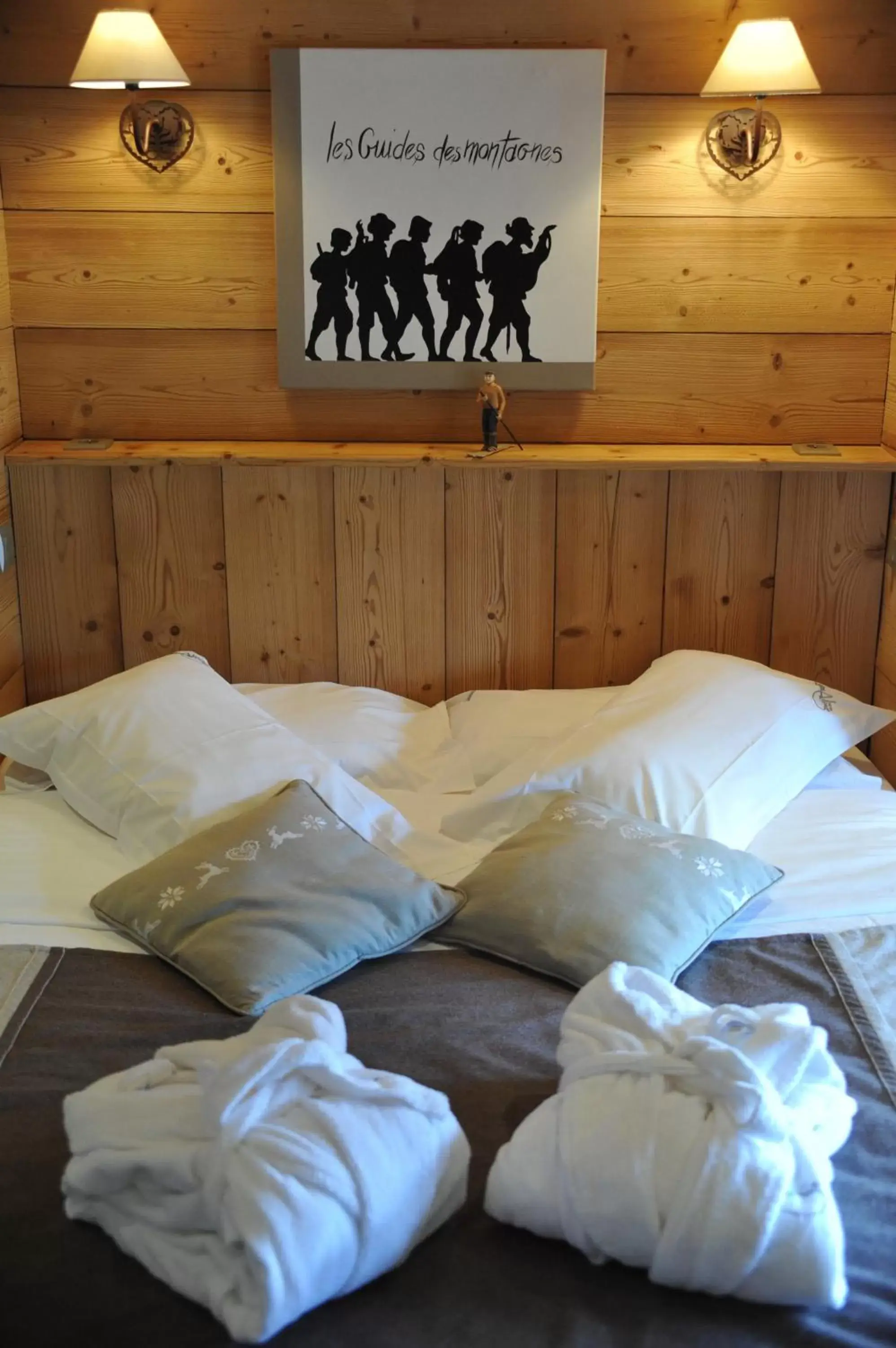 Bed in Hôtel Chalet Alpage