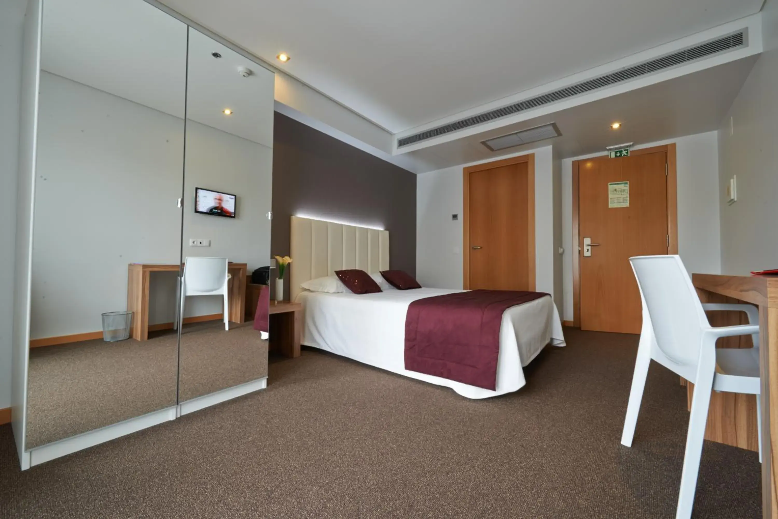 Bedroom, Bed in Hotel Azinheira