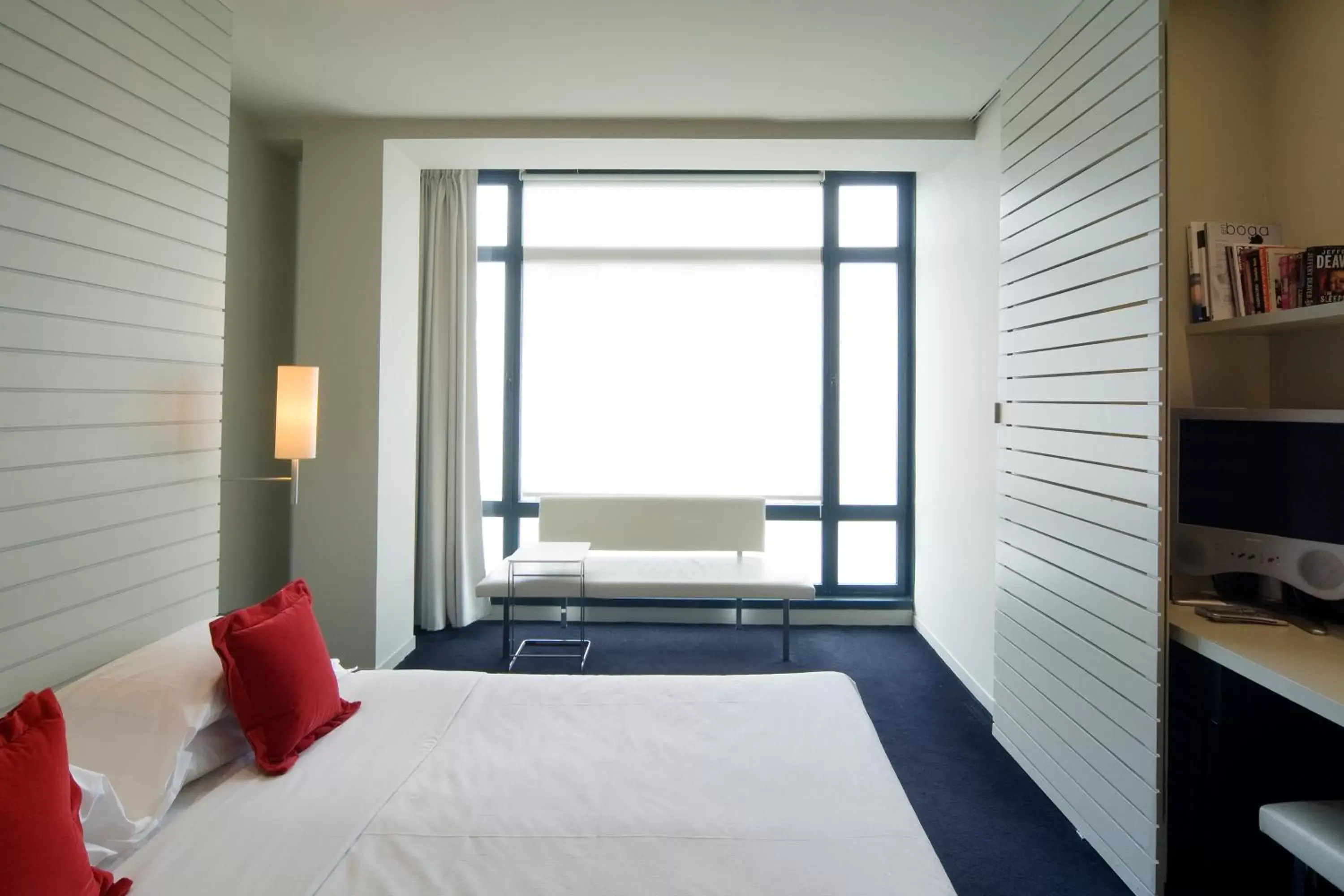 Bedroom, Bed in Hotel Miró