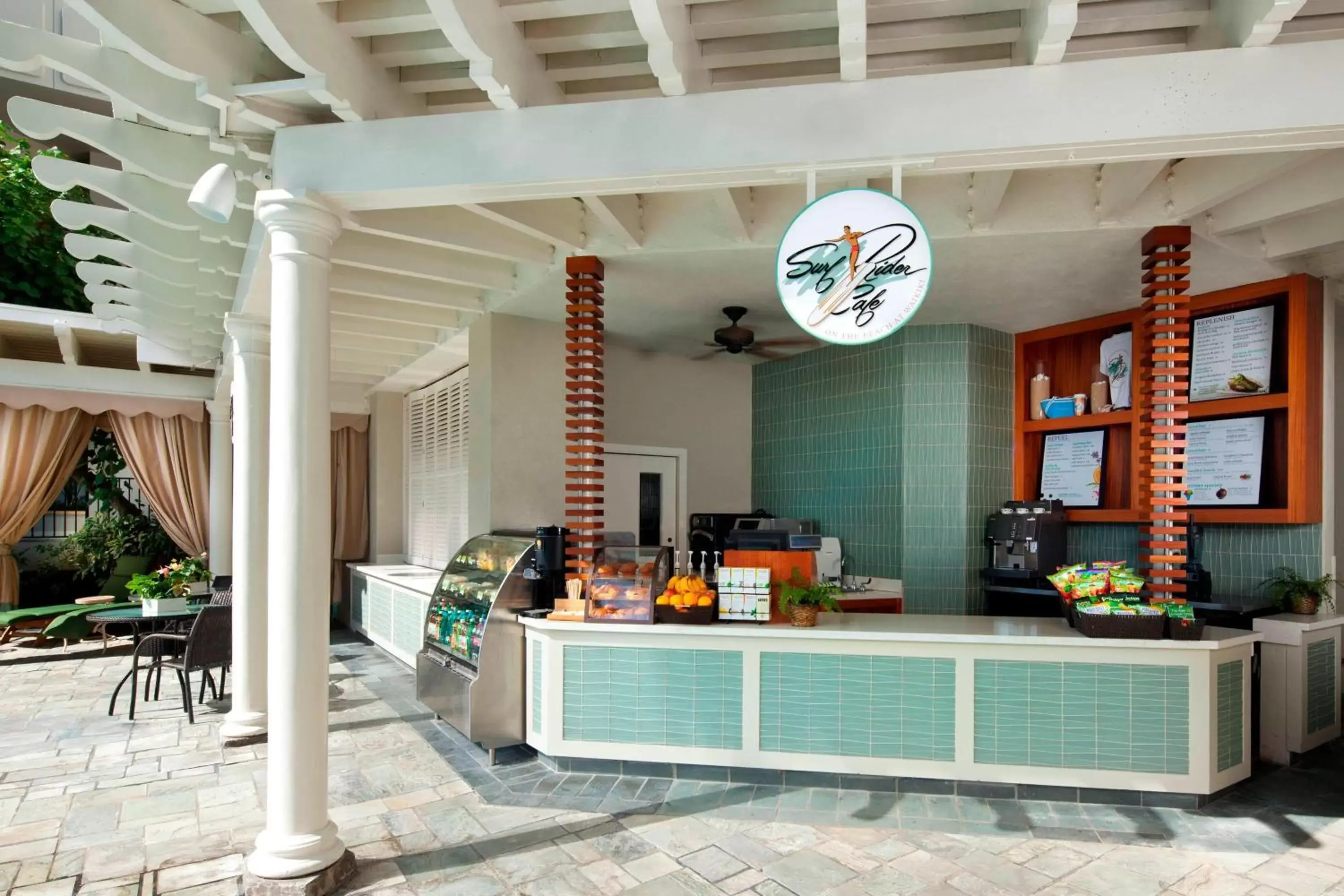 Restaurant/places to eat in Moana Surfrider, A Westin Resort & Spa, Waikiki Beach