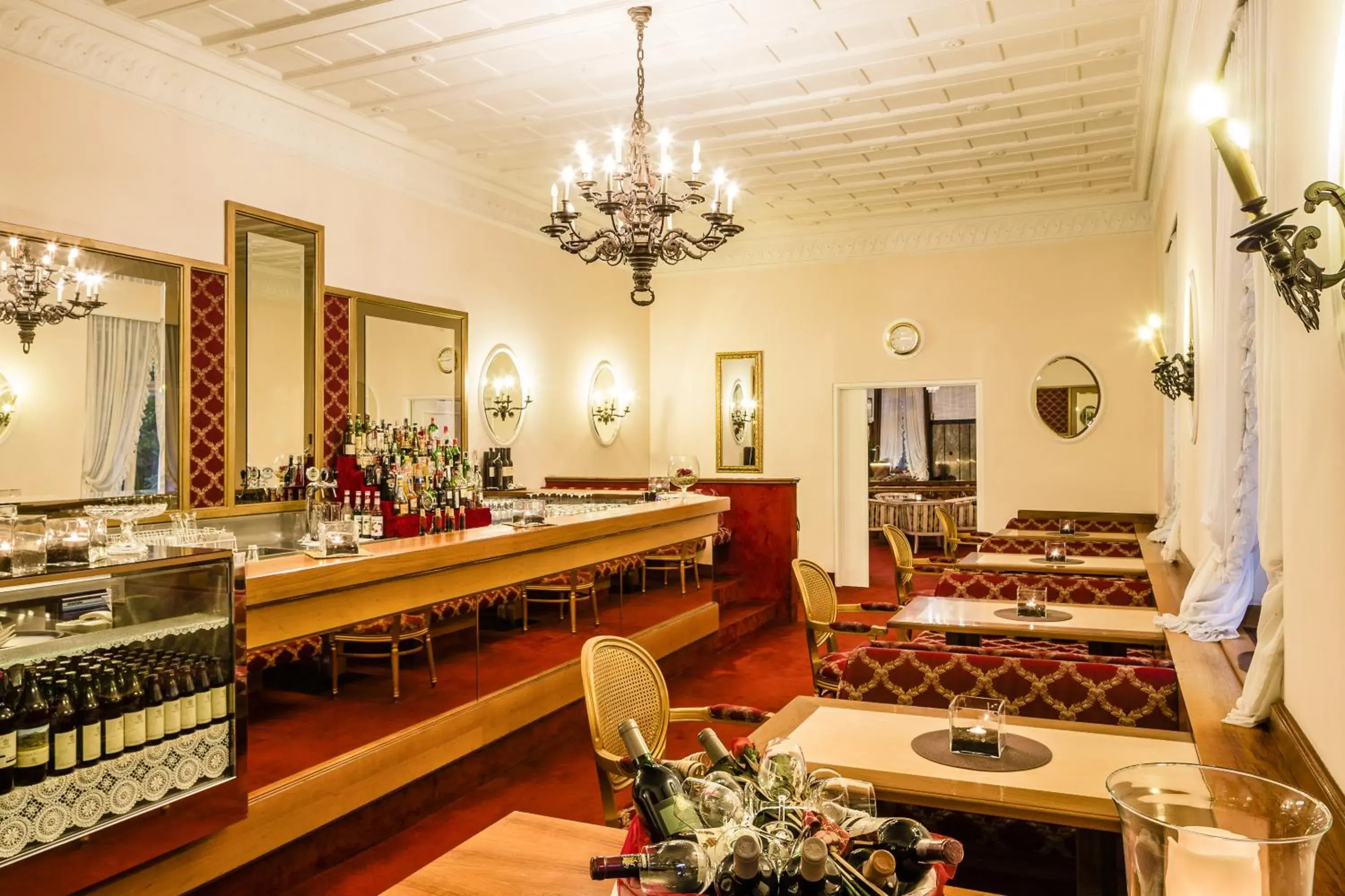 Lounge or bar, Restaurant/Places to Eat in Grand Hotel Bellevue - adults only