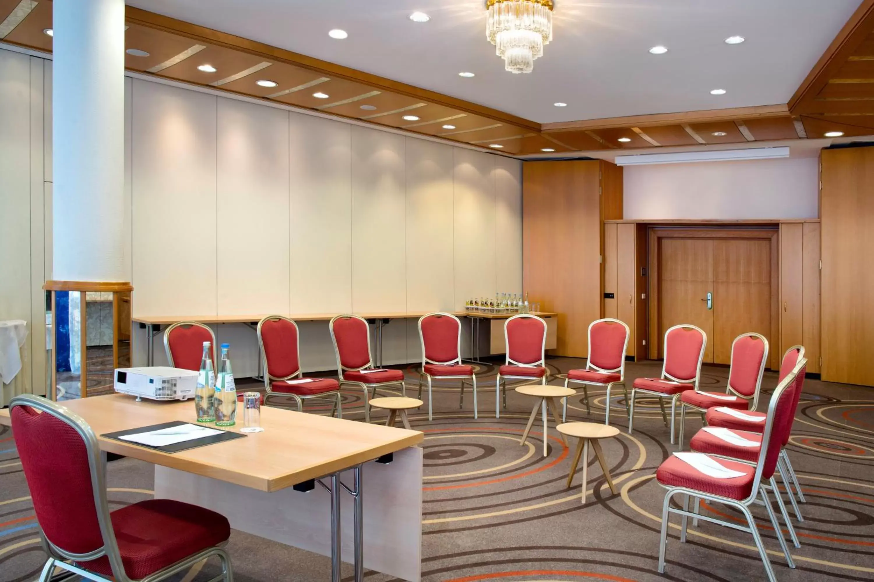 Meeting/conference room in Holiday Inn Stuttgart, an IHG Hotel