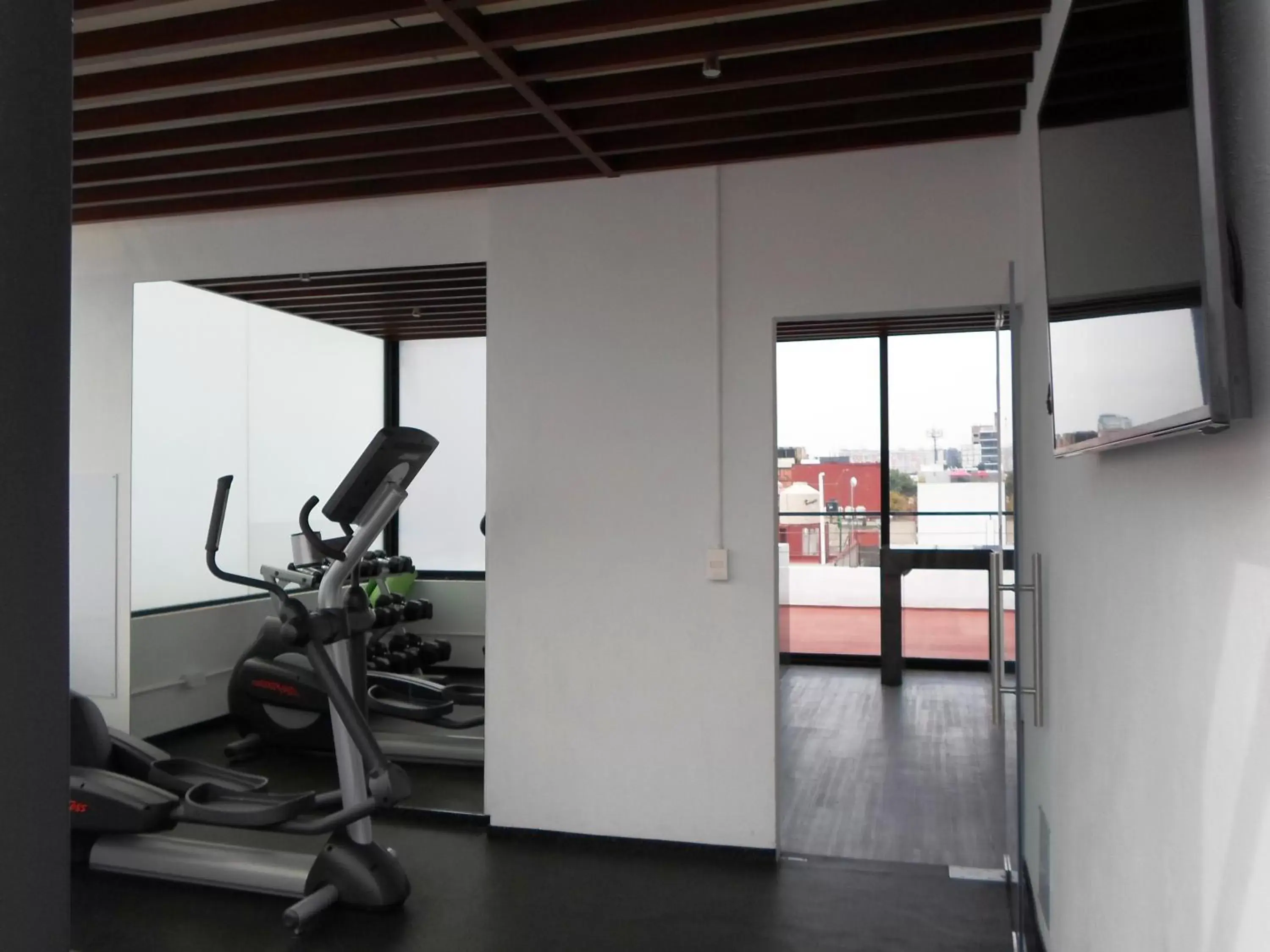 Fitness centre/facilities, Fitness Center/Facilities in Armonik Suites