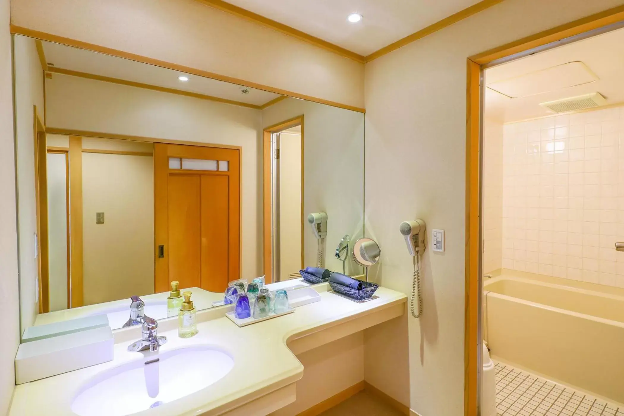 Photo of the whole room, Bathroom in TAOYA Akiu