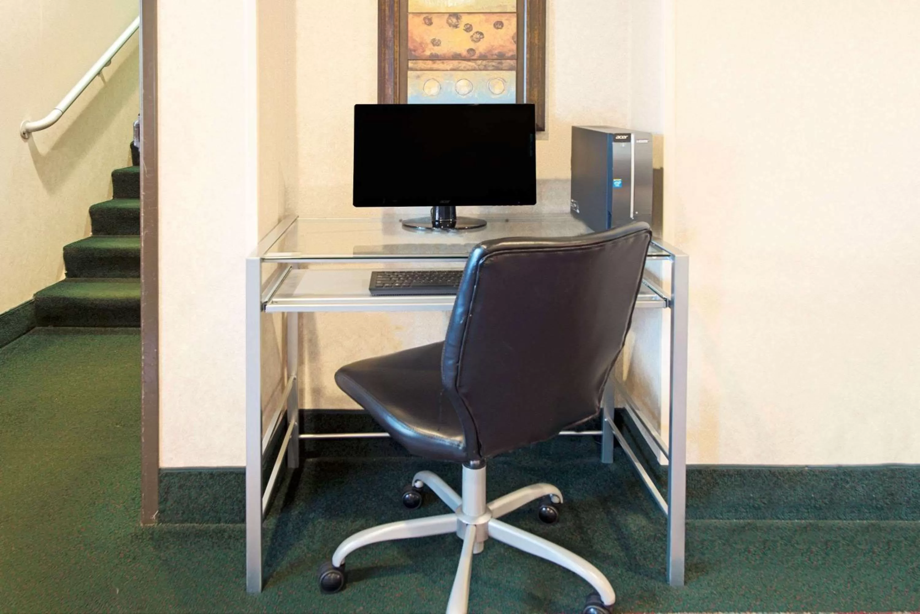 Business facilities in Super 8 by Wyndham Bonne Terre