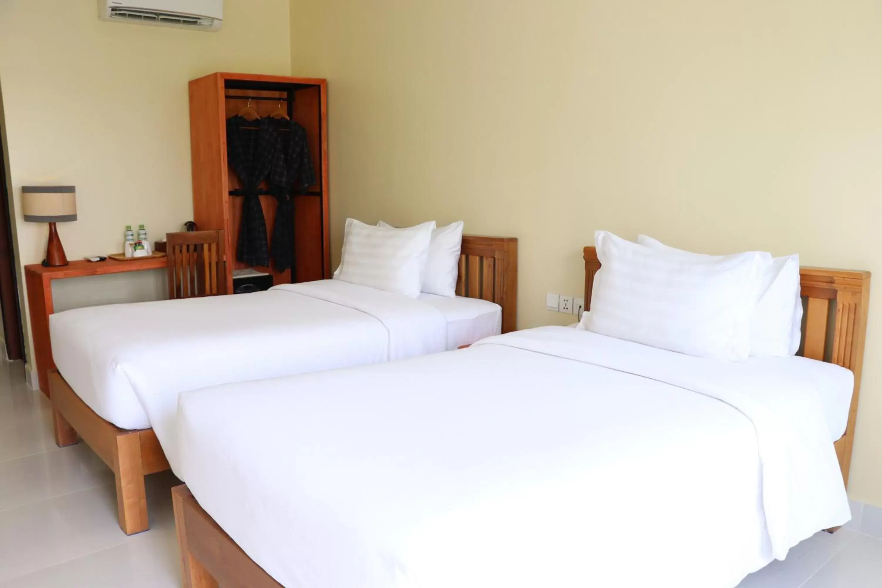 Property building, Bed in Landing Gold by Amatak Property building, Bed in Landing Gold by Amatak