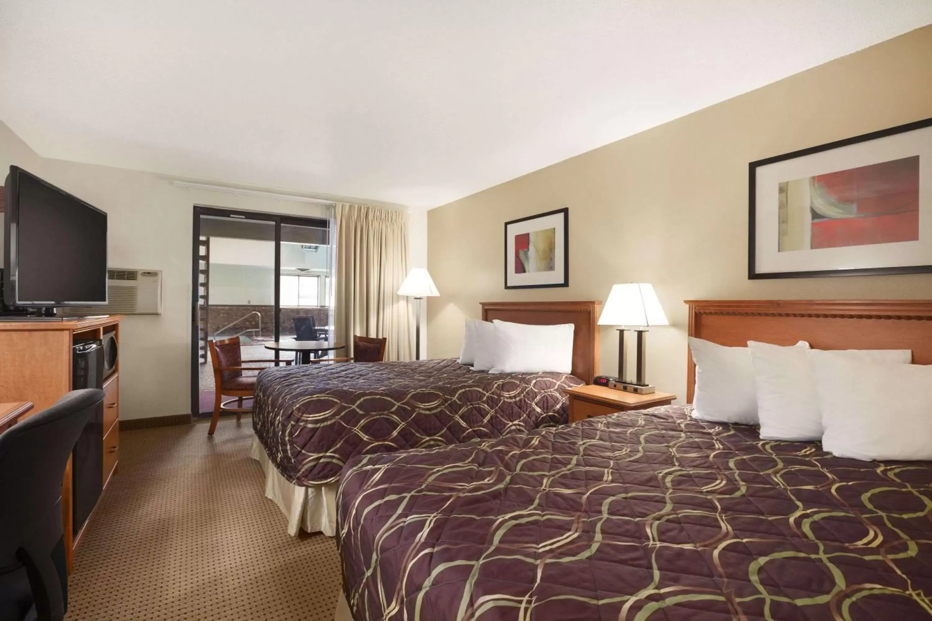 Double Room with Two Double Beds - Non-Smoking in Super 8 by Wyndham Williston ND Double Room with Two Double Beds - Non-Smoking in Super 8 by Wyndham Williston ND