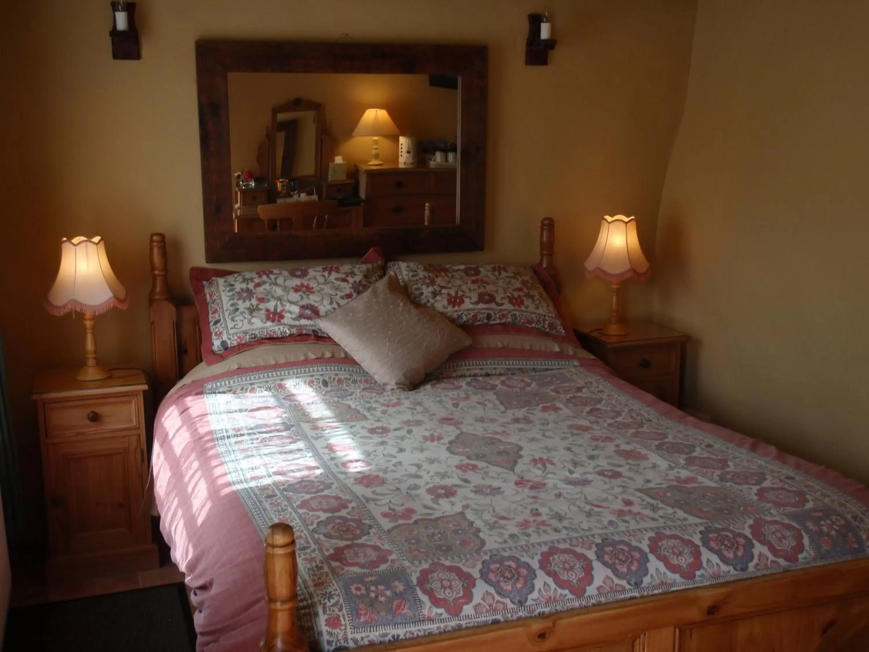 King Room with En Suite  in Brambles Bed and Breakfast