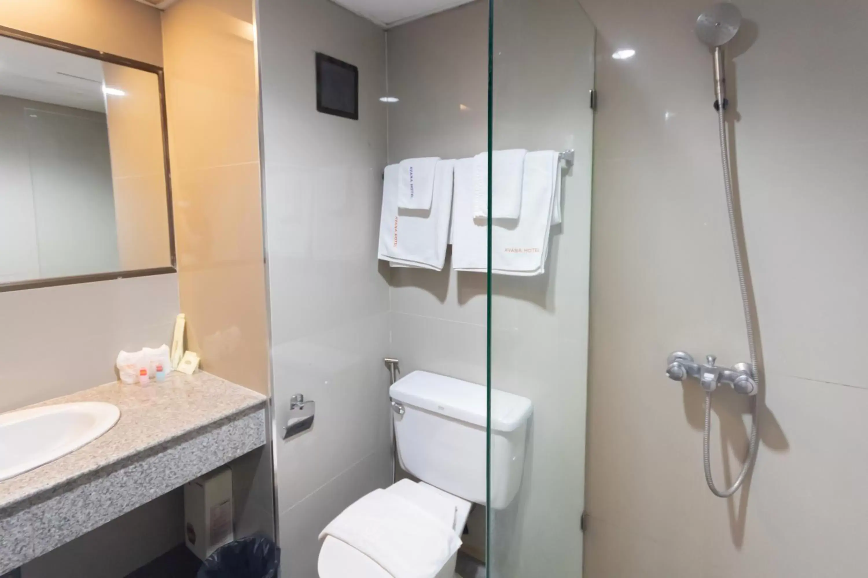 Toilet, Bathroom in Avana Hotel and Convention Centre SHA Extra Plus