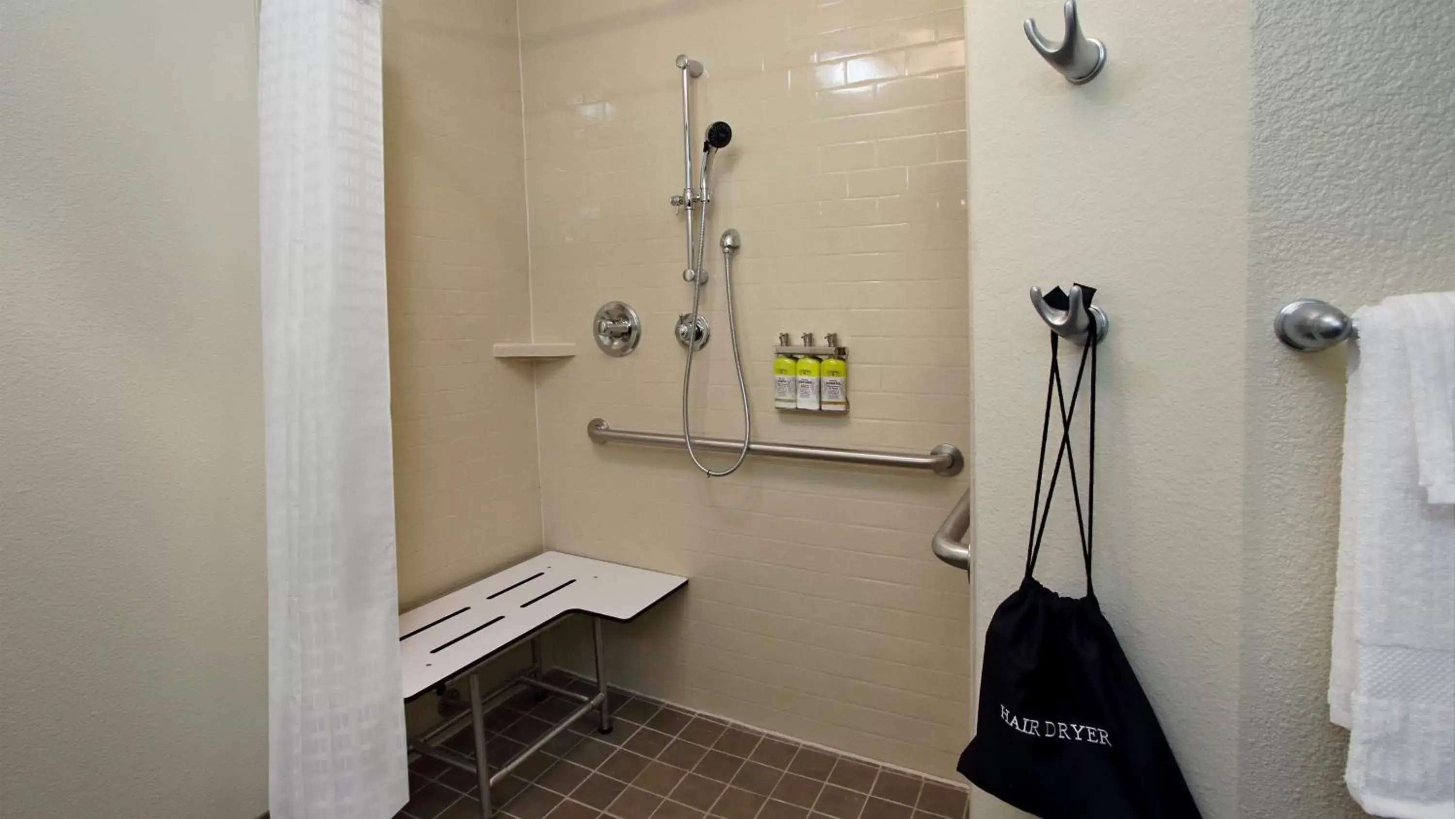 King Room with Roll-In Shower - Disability Access in Candlewood Suites - Frisco by IHG King Room with Roll-In Shower - Disability Access in Candlewood Suites - Frisco by IHG