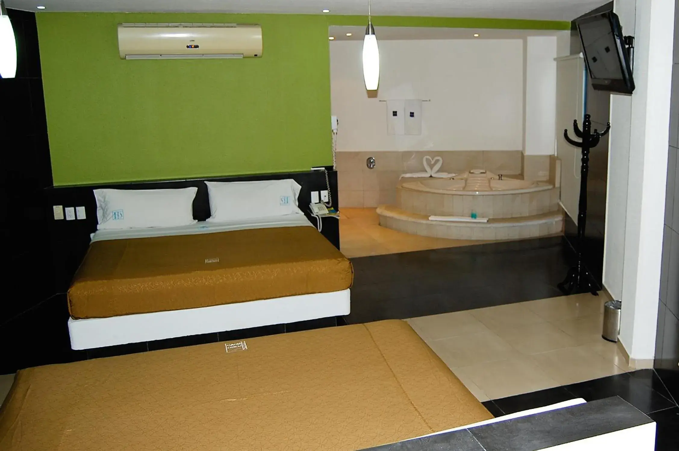 Bed in Hotel Porto Novo