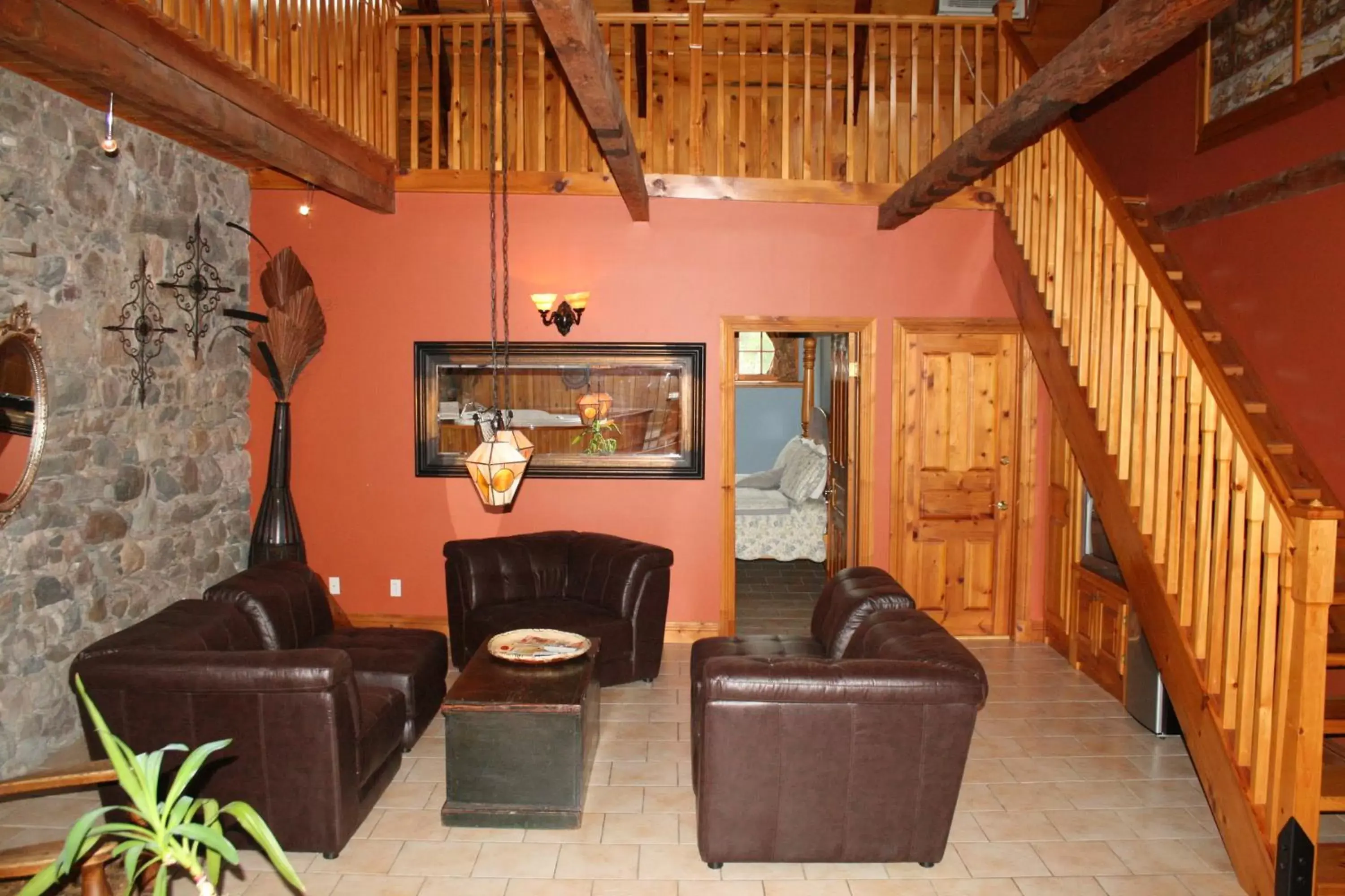 Communal lounge/ TV room, Lounge/Bar in Manoir Ramezay