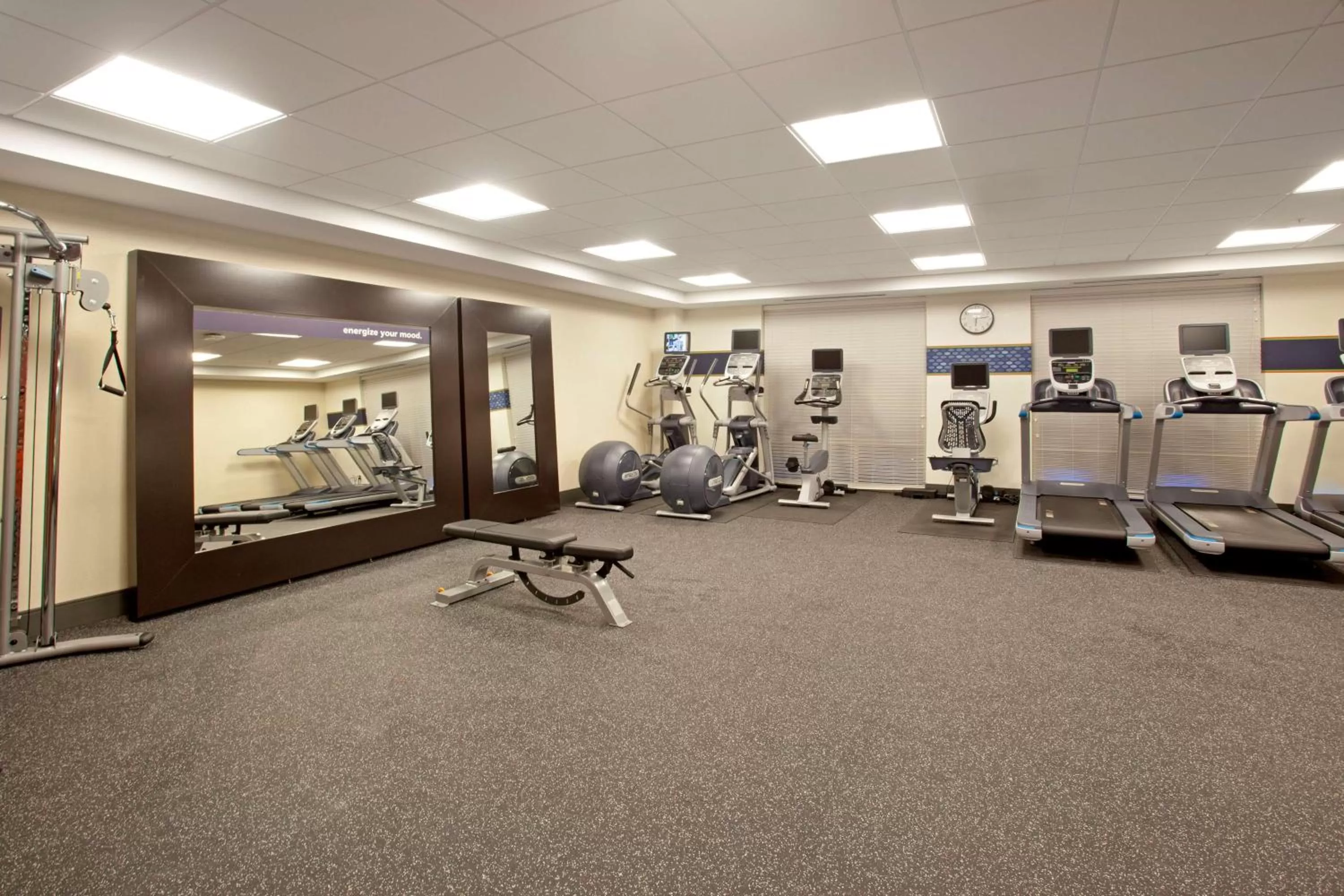 Fitness centre/facilities in Hampton Inn & Suites - Minneapolis/Downtown