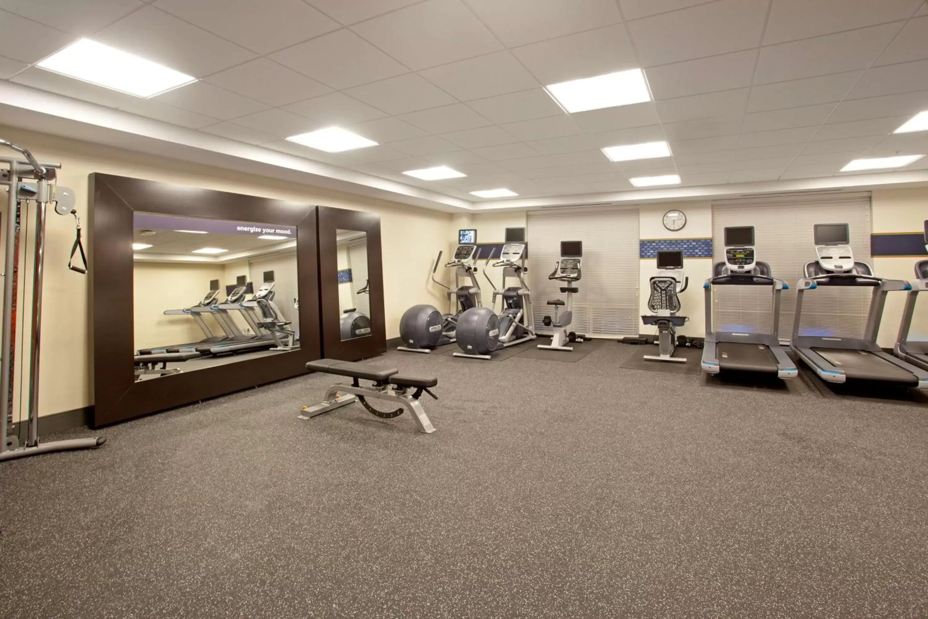 Fitness centre/facilities, Fitness Center/Facilities in Hampton Inn & Suites - Minneapolis/Downtown