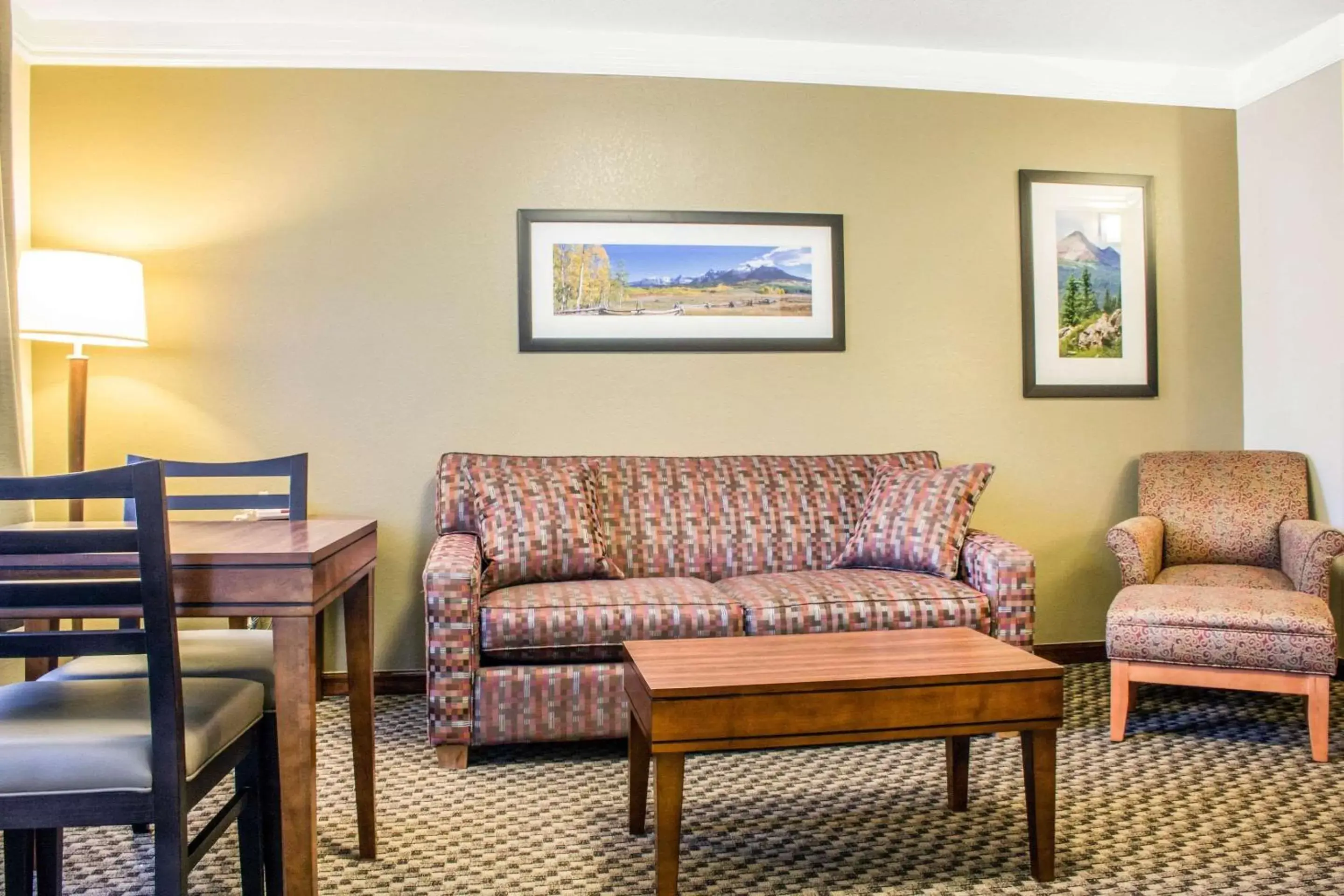 Bedroom, Seating Area in Comfort Inn & Suites Durango