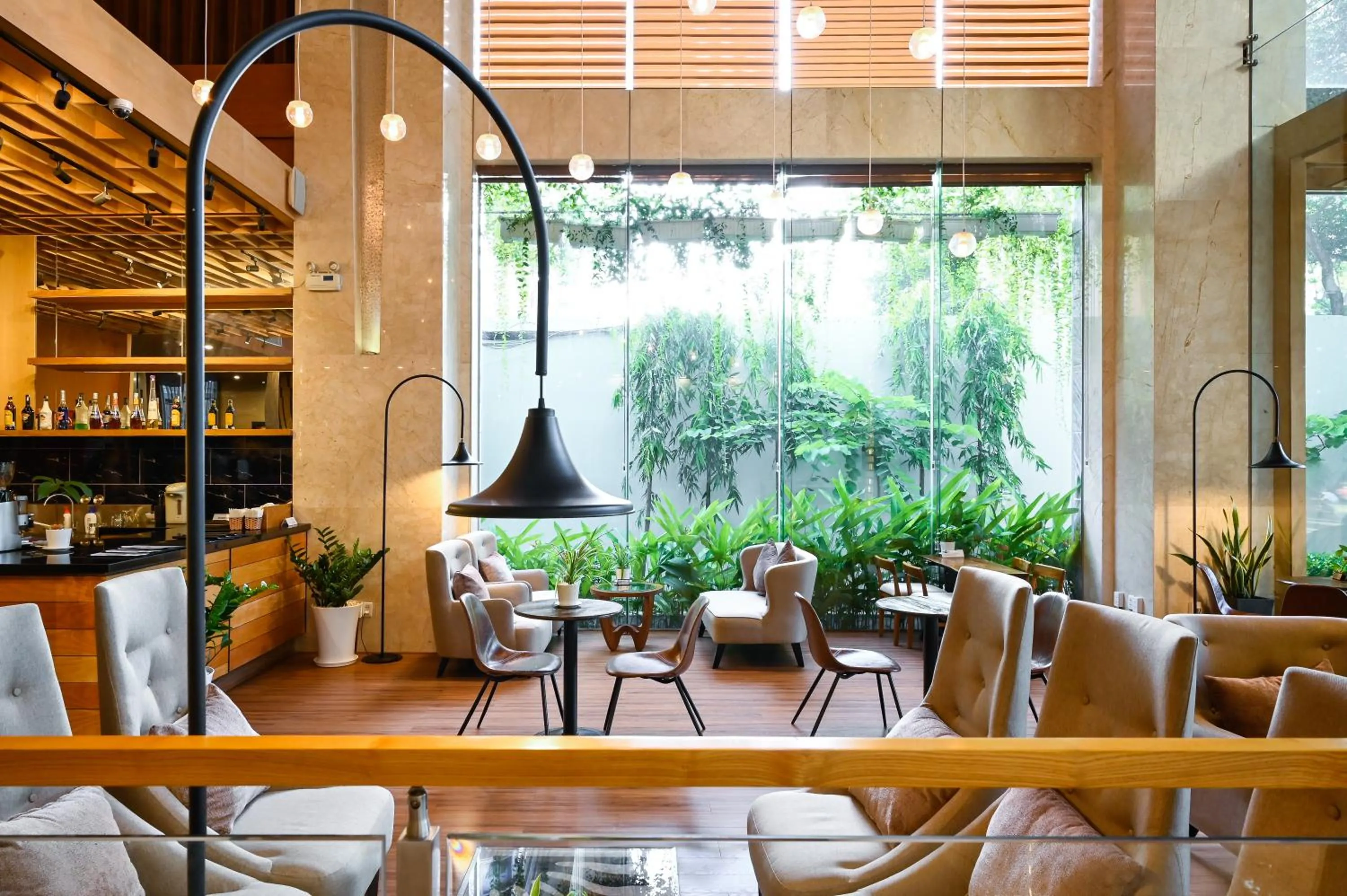 Restaurant/places to eat in Muong Thanh Grand Saigon Centre Hotel