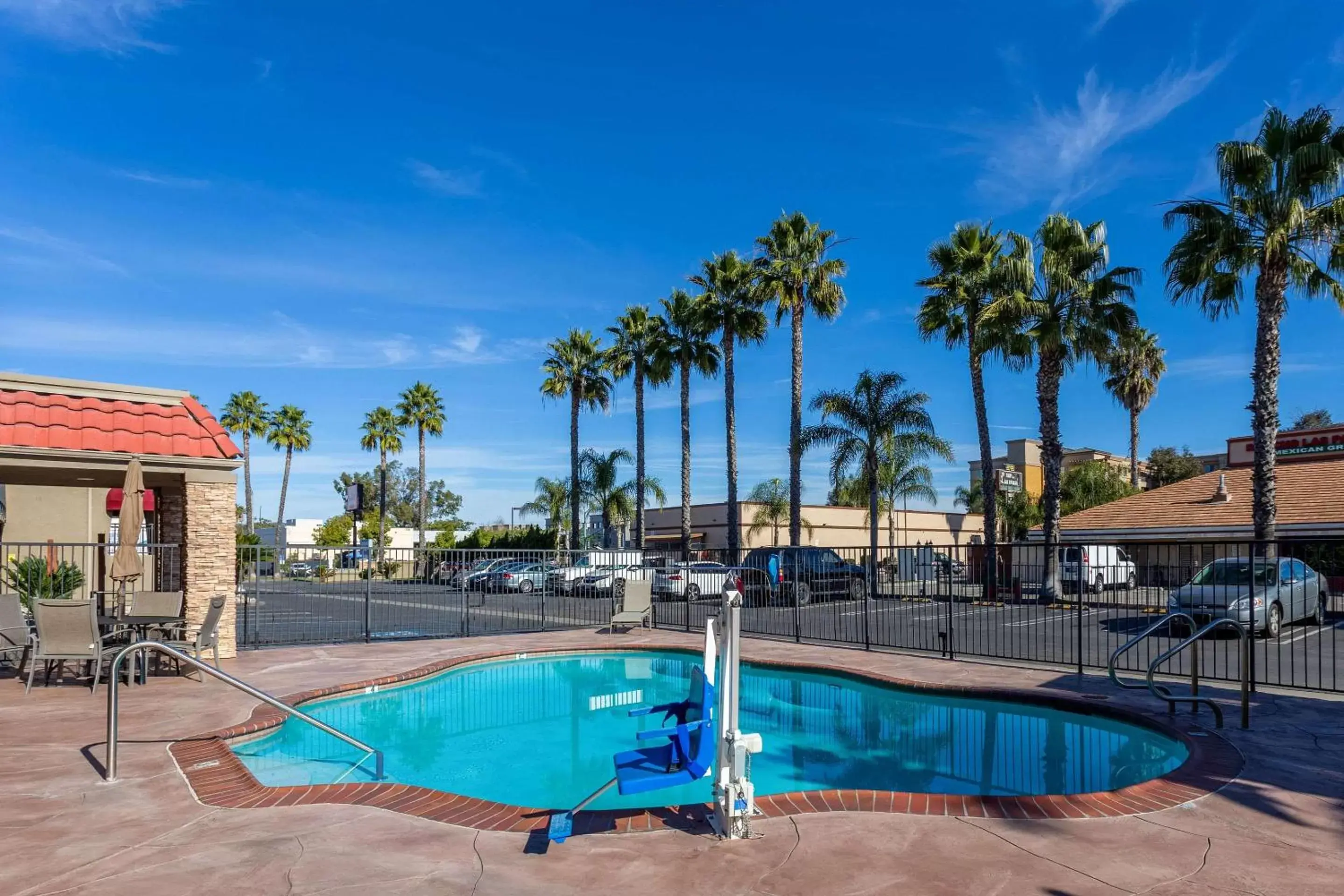 On site, Swimming Pool in Econo Lodge Inn & Suites Escondido Downtown