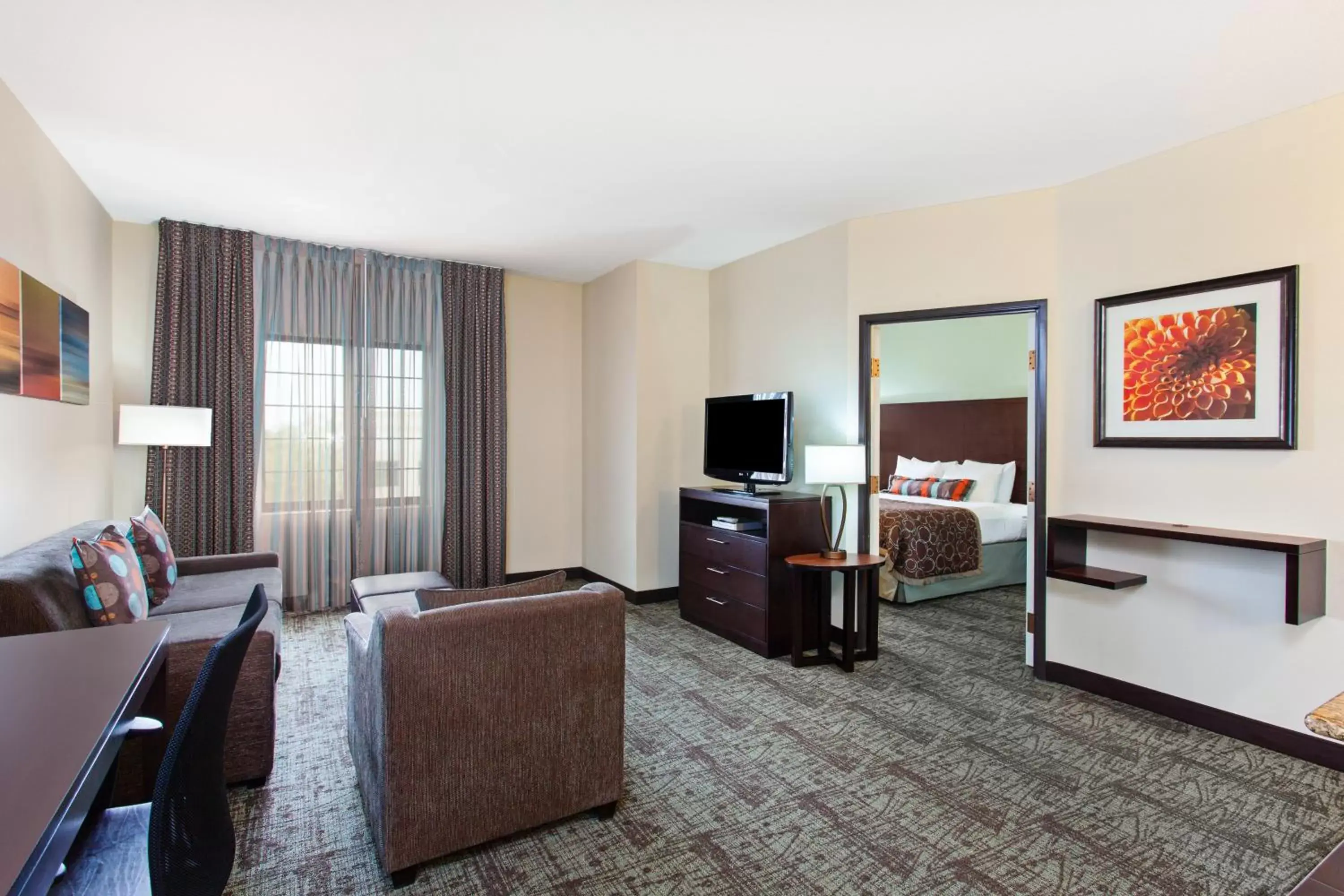 Photo of the whole room, TV/Entertainment Center in Staybridge Suites Irvine East/Lake Forest, an IHG Hotel