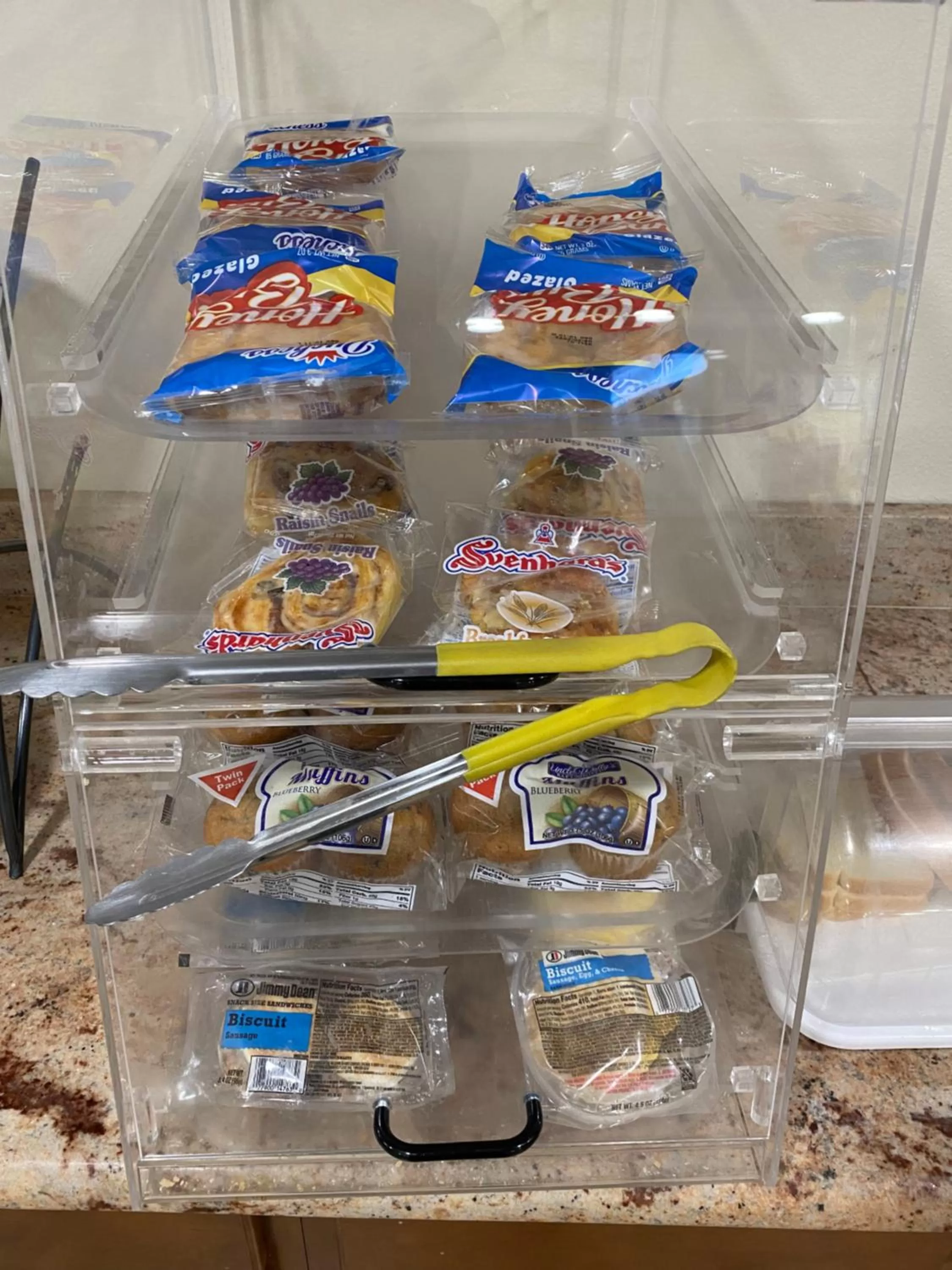 Breakfast in Regency Inn & Suites DFW