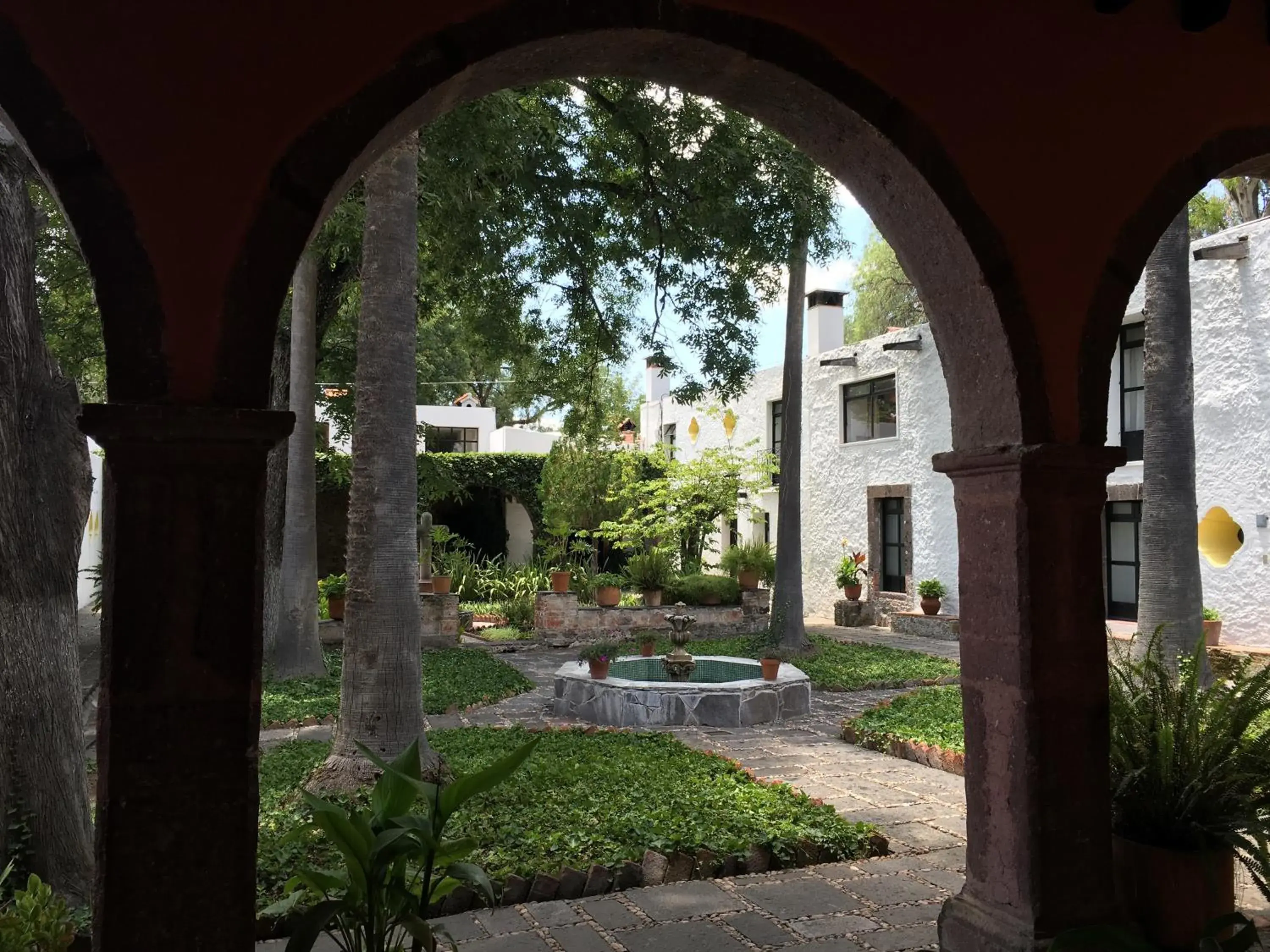 Garden in Rancho Hotel Atascadero