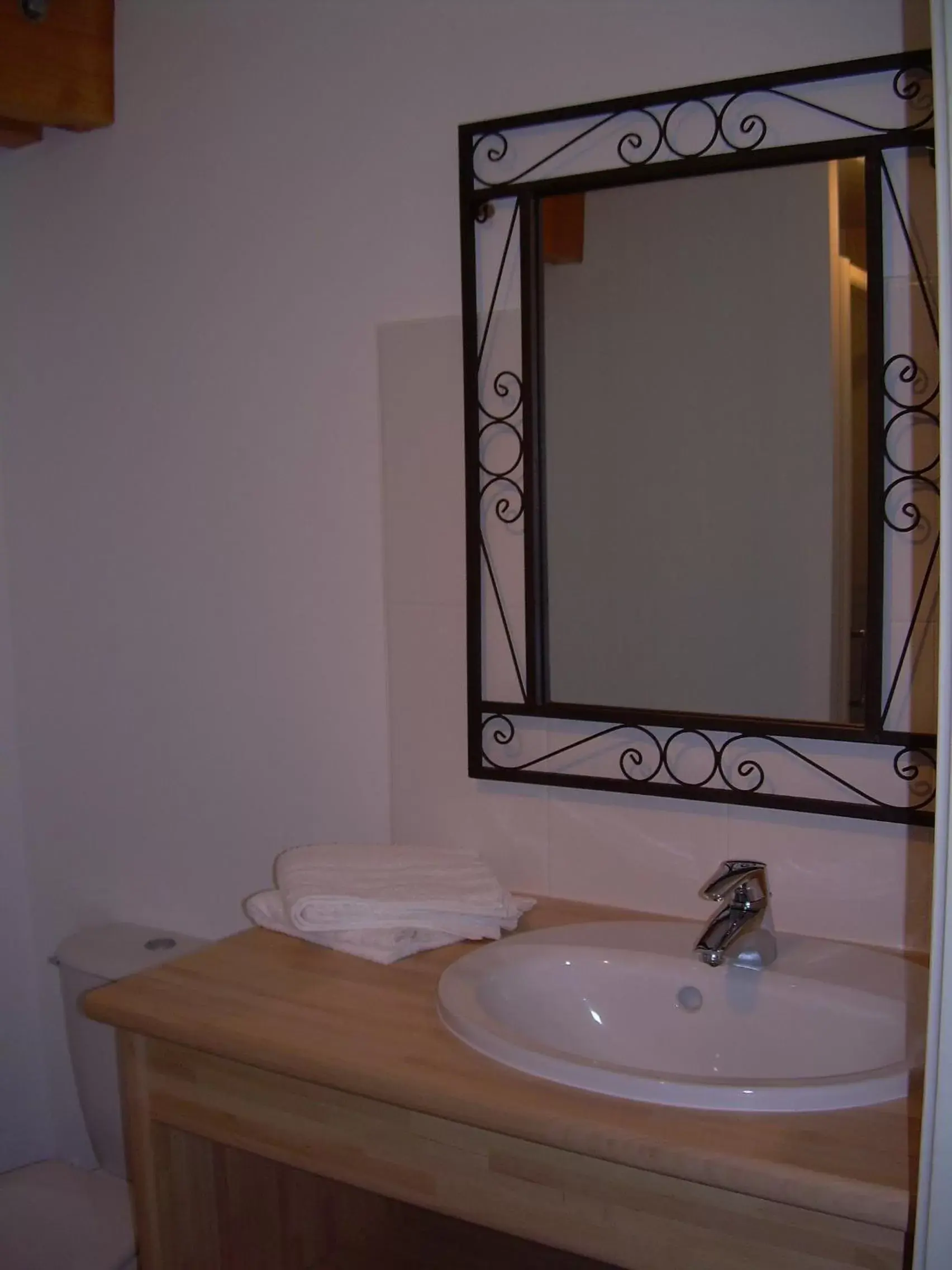 Shower, Bathroom in Moulin de Drapras