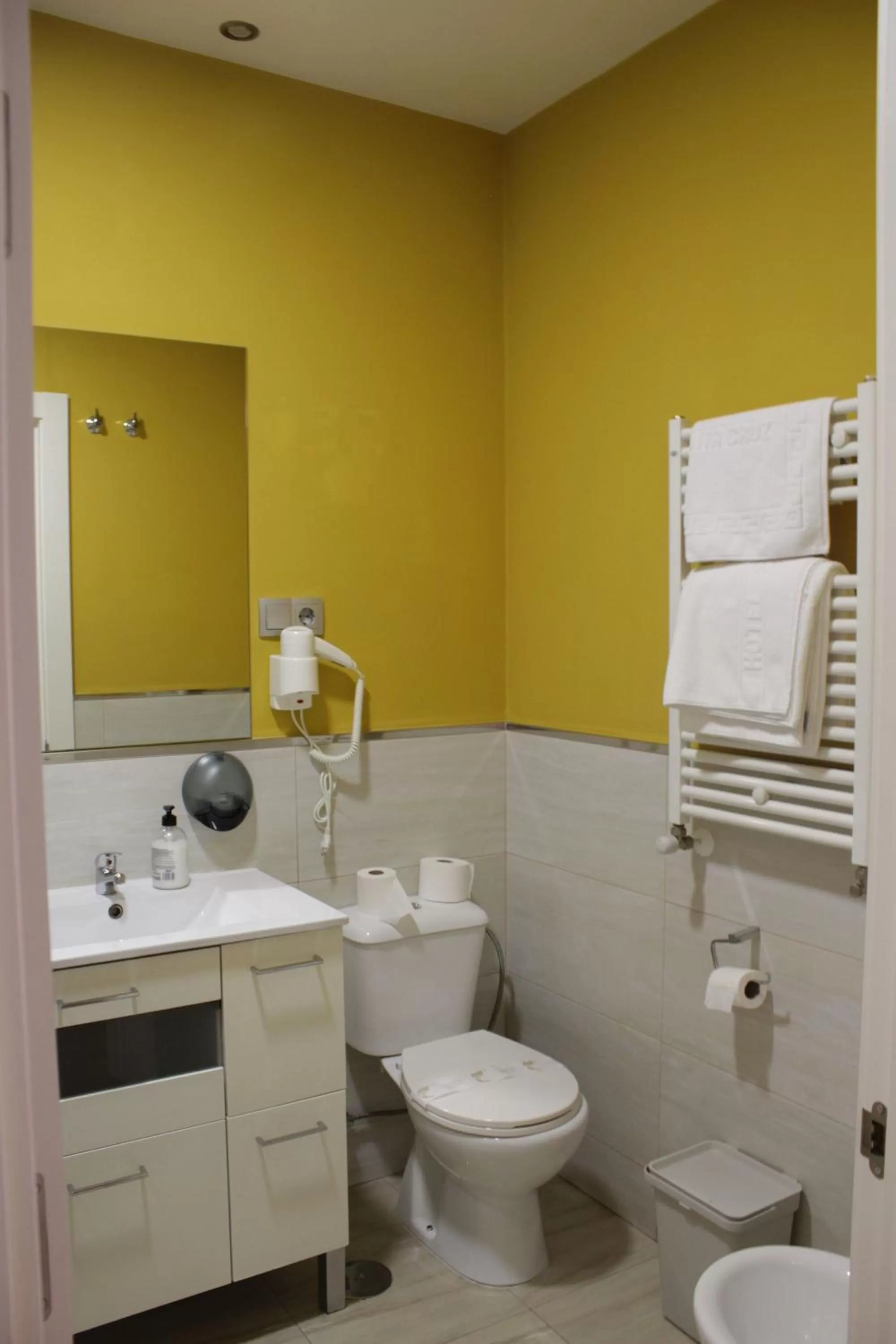 Bathroom in Hotel Boutique Rosal Oviedo