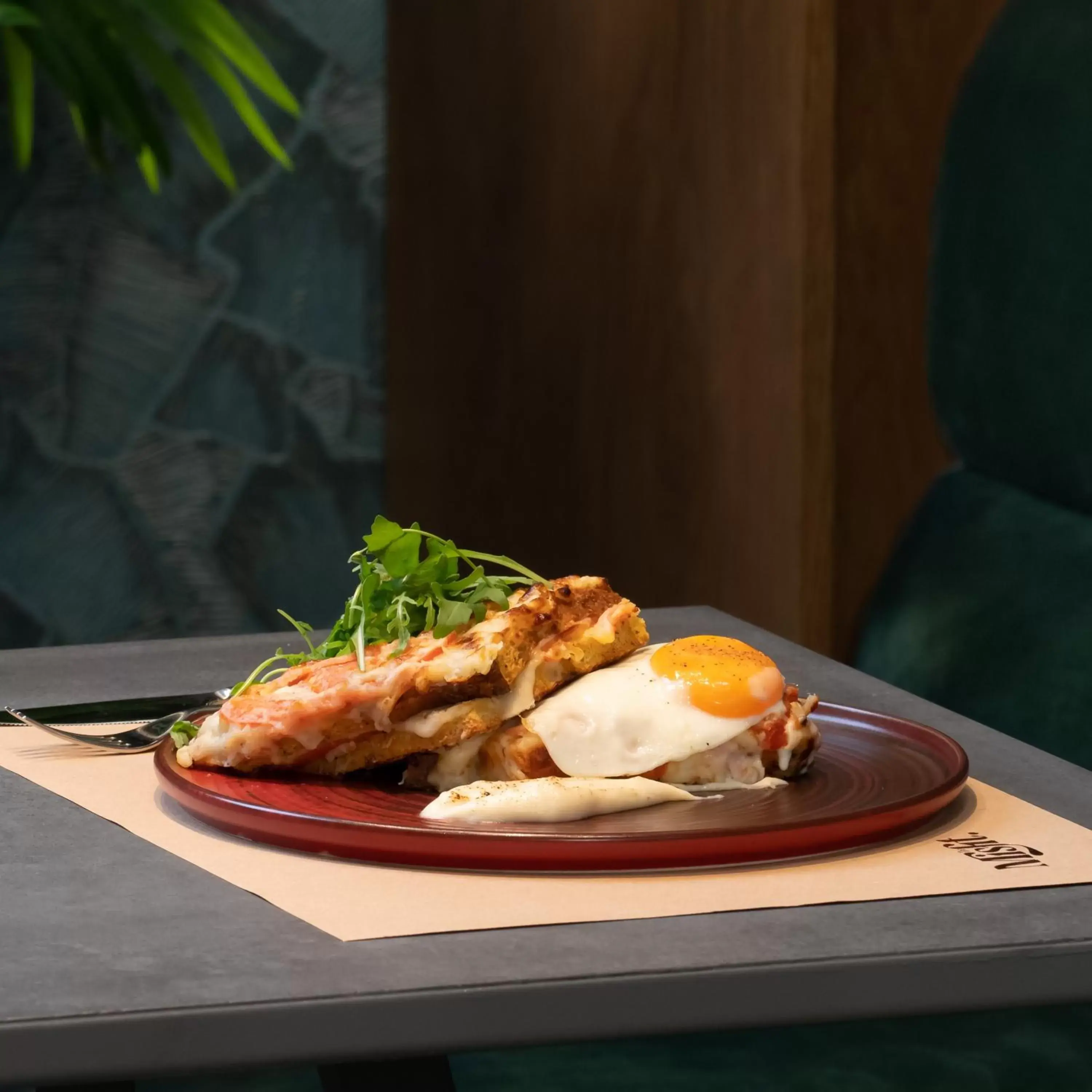 Restaurant/places to eat in Praxitelous Luxury Suites Restaurant/places to eat in Praxitelous Luxury Suites