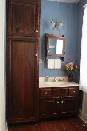 Bathroom in Inn at the Olde Silk Mill