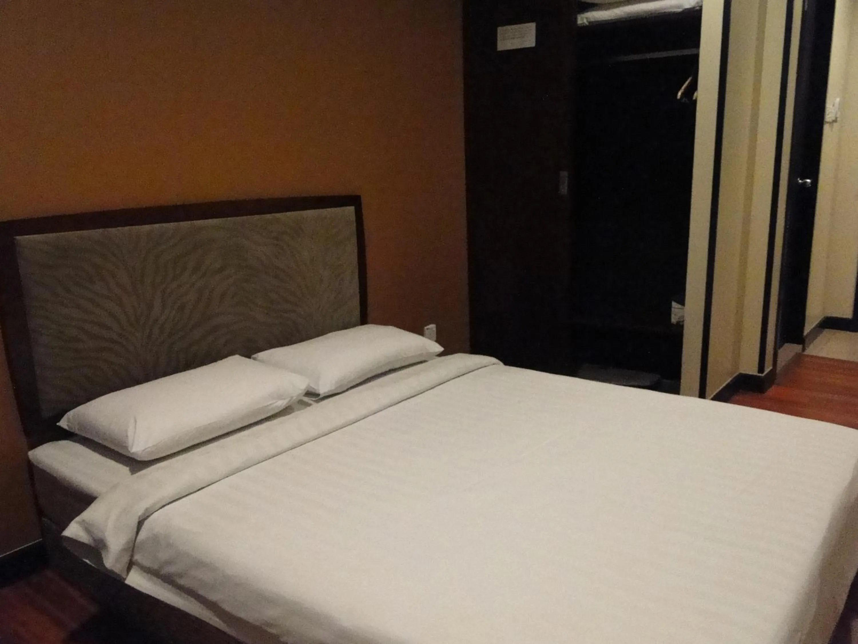 Photo of the whole room, Bed in Hotel Sadong88