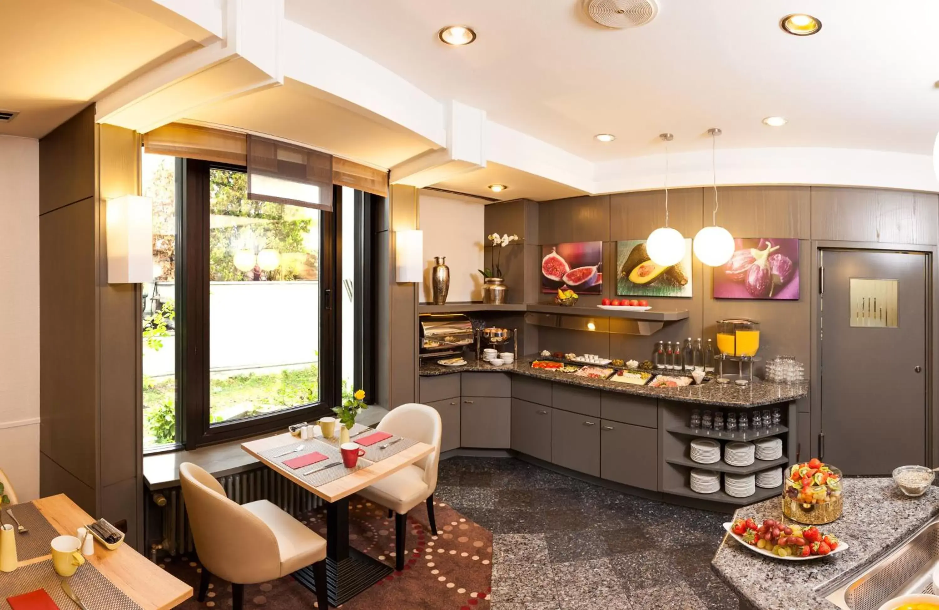 Buffet breakfast in Leonardo Hotel Munich City North Buffet breakfast in Leonardo Hotel Munich City North