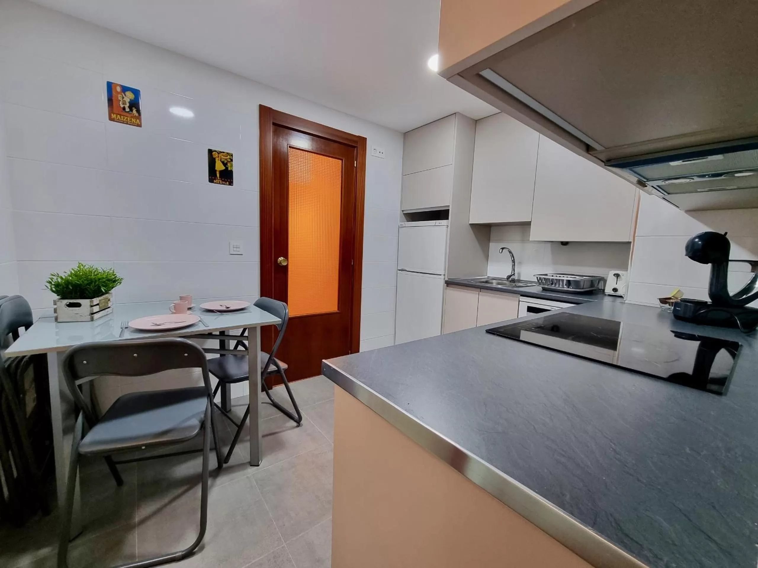 Kitchen or kitchenette, Kitchen/Kitchenette in Apartamento Montse Zaragoza