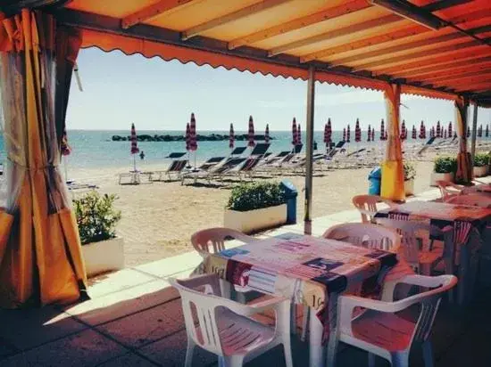 Beach in Casa "La Conchiglia"