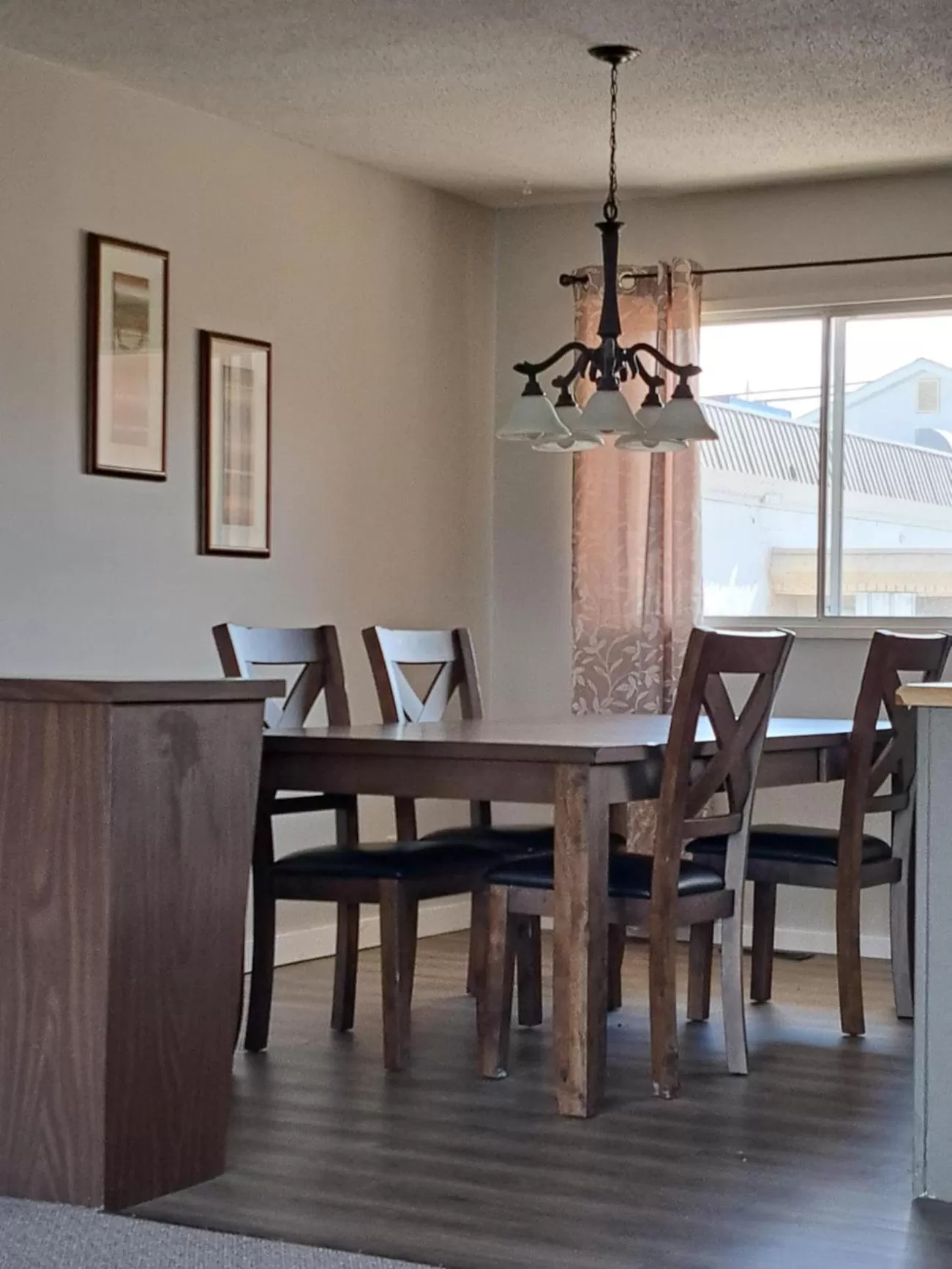 Dining area in Richter Pass Beach Resort