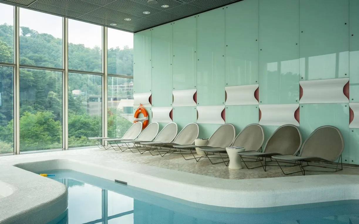 Swimming pool in Vista Walkerhill Seoul - formerly W Seoul
