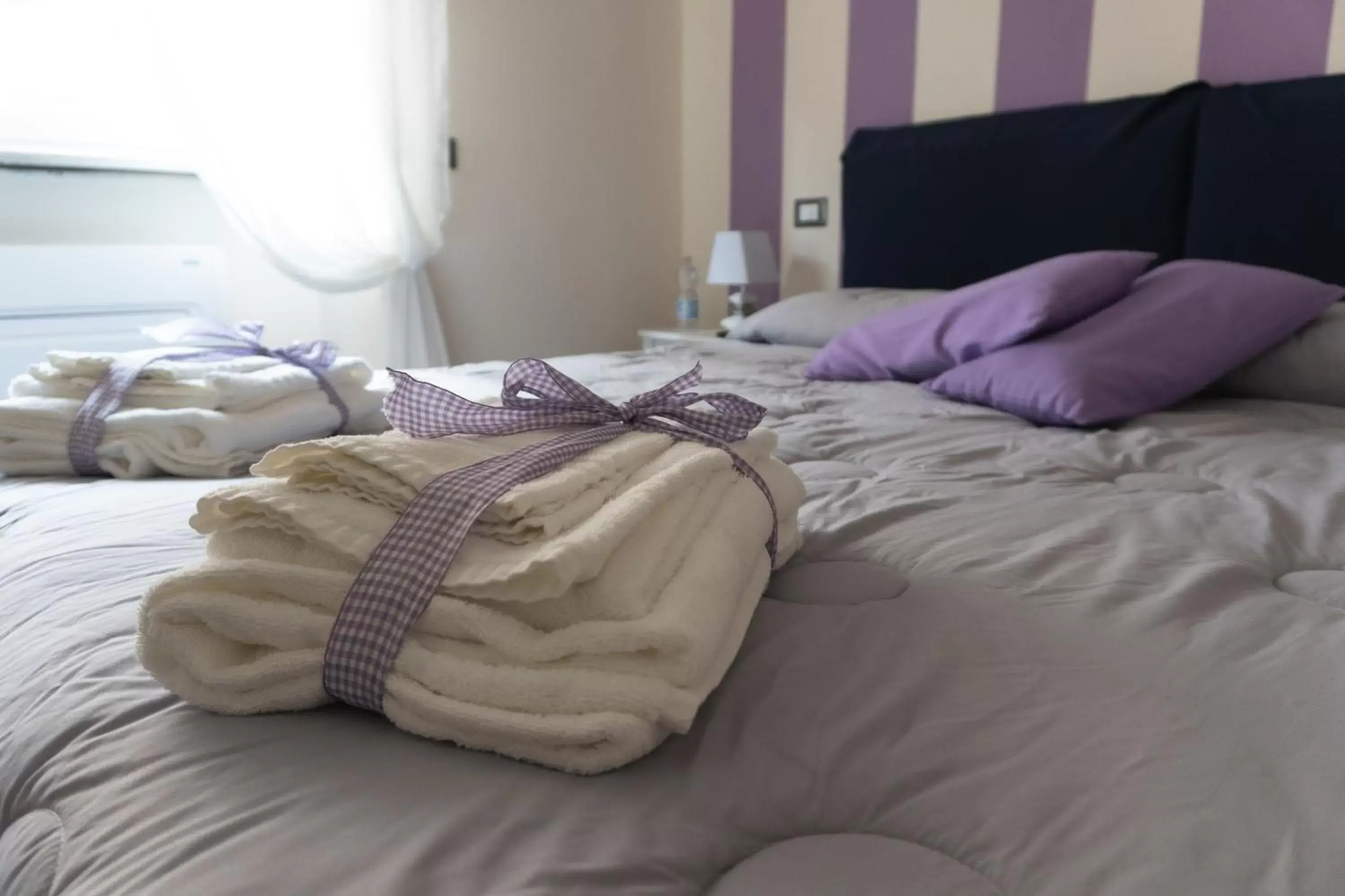 Decorative detail, Bed in Maison Gentile