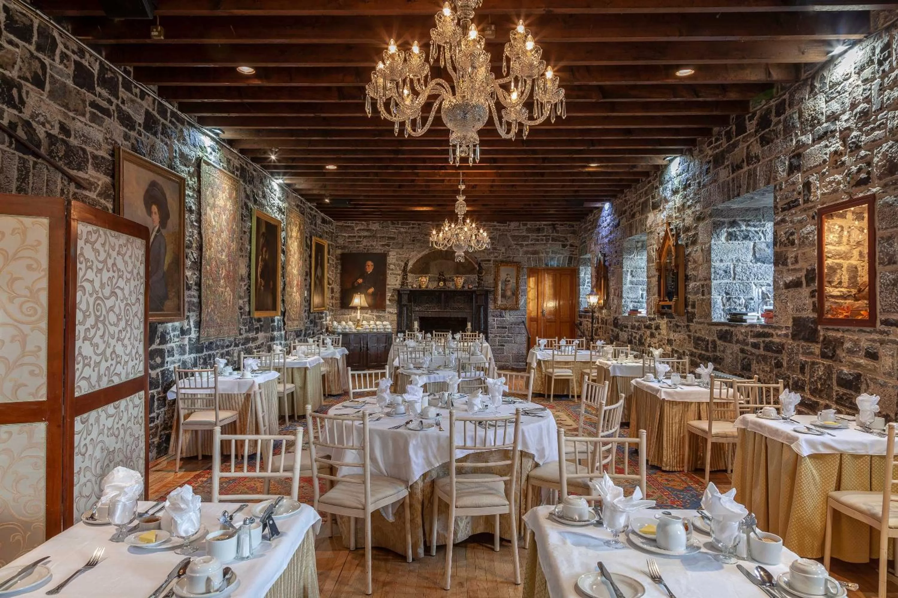 Restaurant/places to eat in Ballyseede Castle