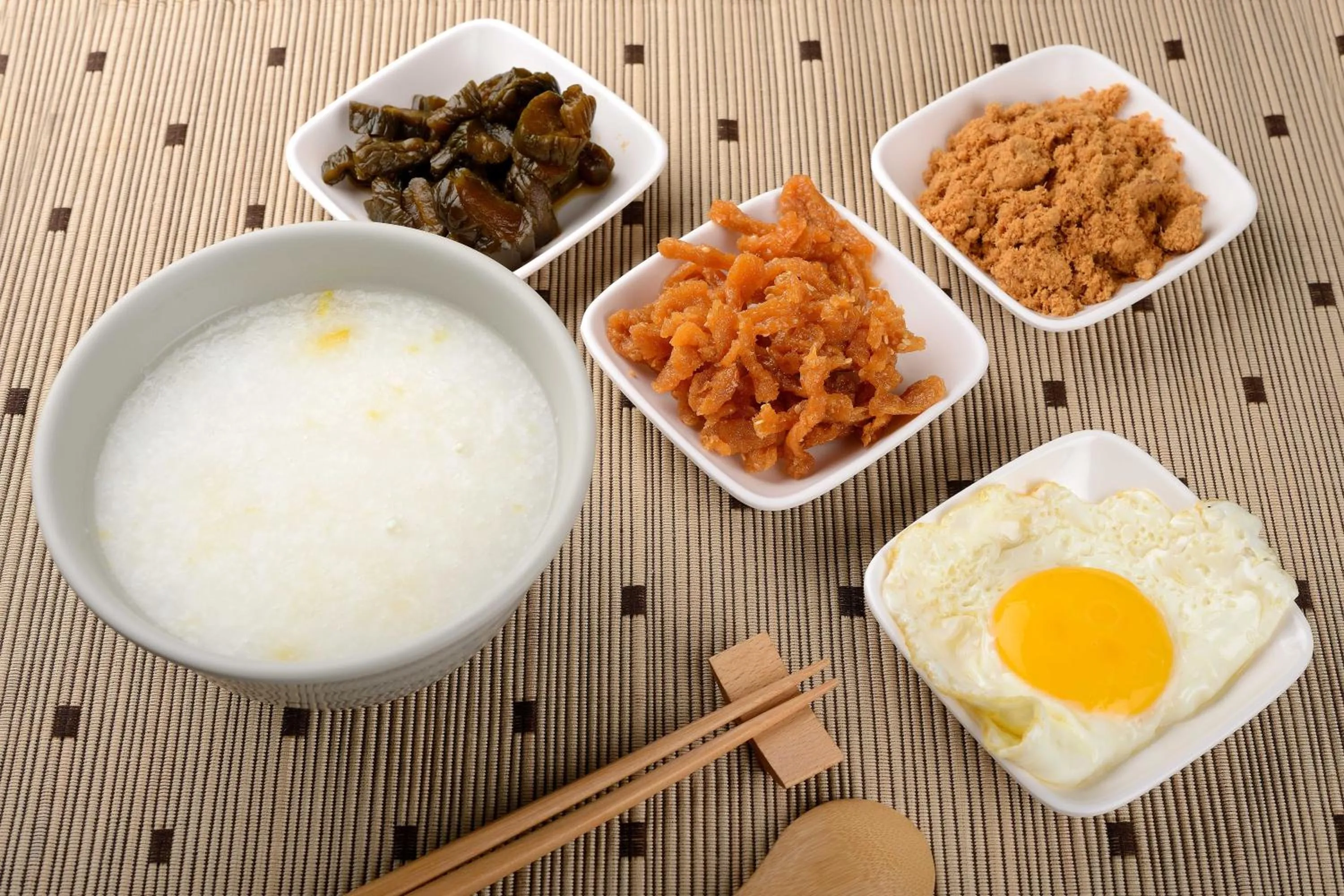 Breakfast in Holland Village Motel