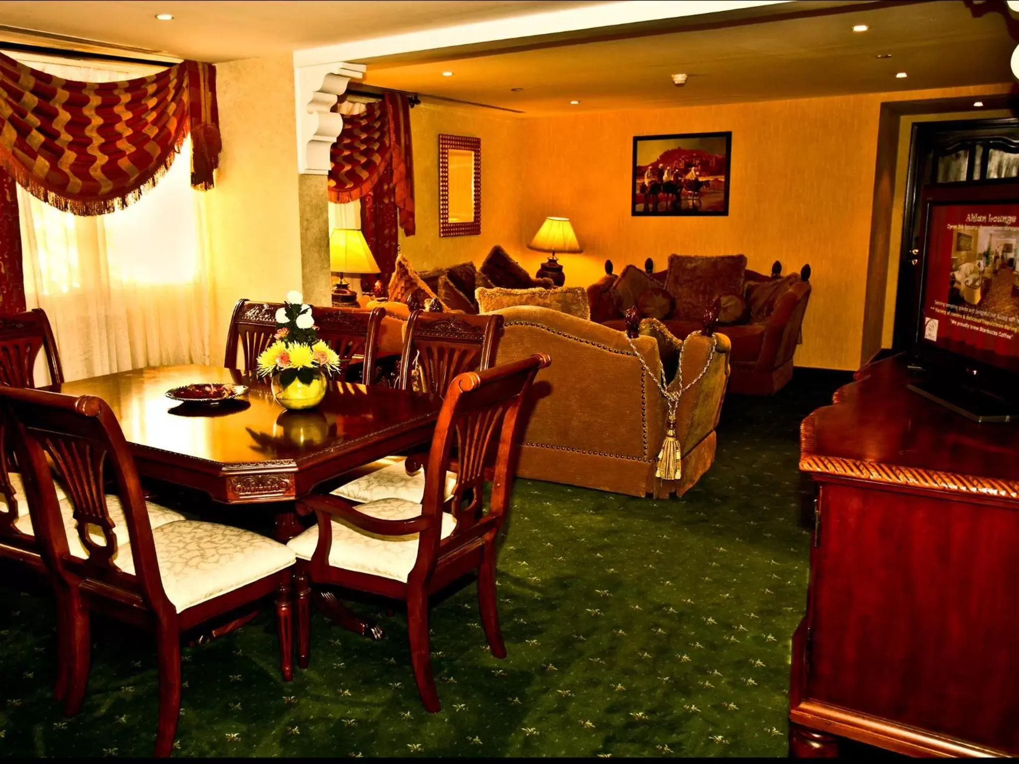 Living room, Restaurant/Places to Eat in Arabian Courtyard Hotel & Spa