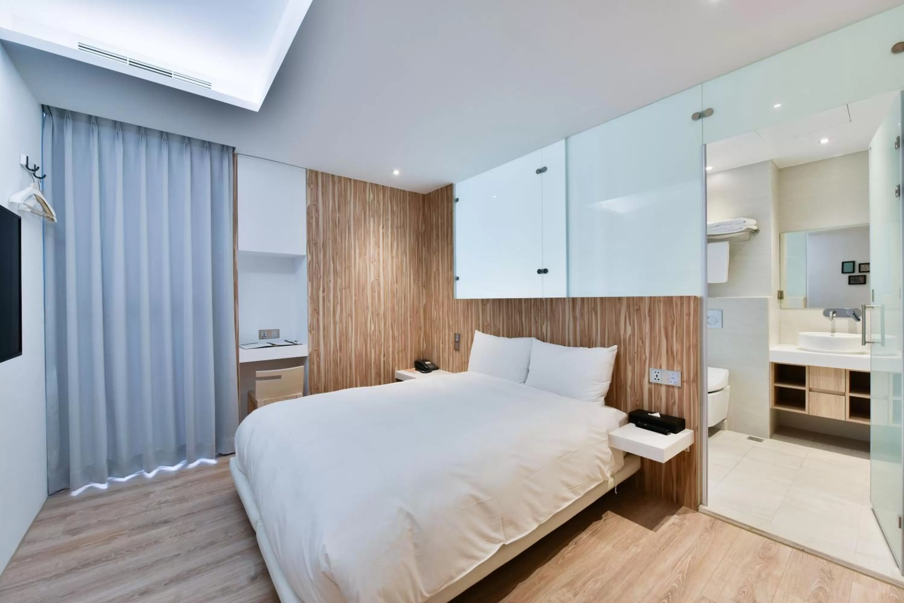 Photo of the whole room, Bed in Hotel Mapp