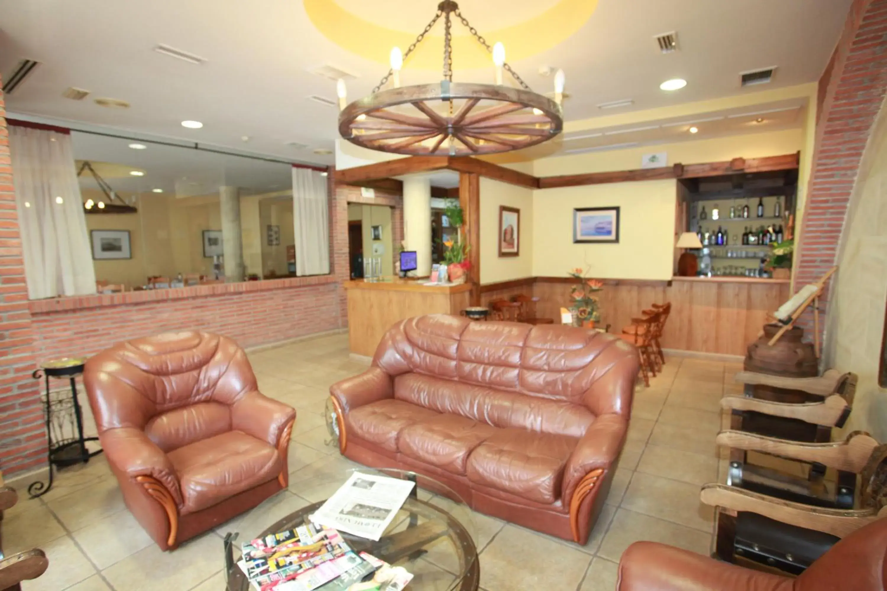 Lobby or reception in Hotel La Bodega Lobby or reception in Hotel La Bodega