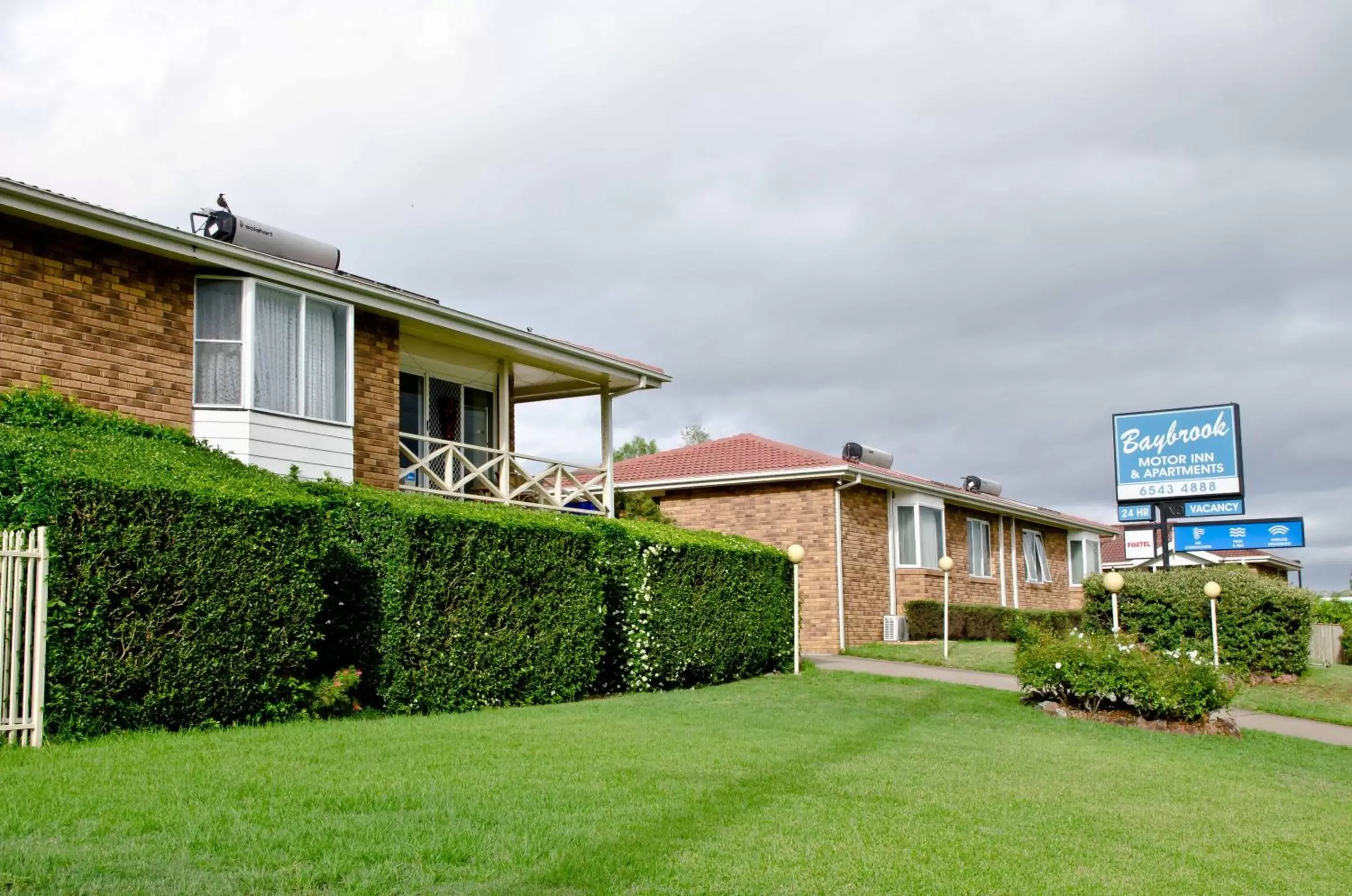 Street view, Property Building in Baybrook Motor Inn